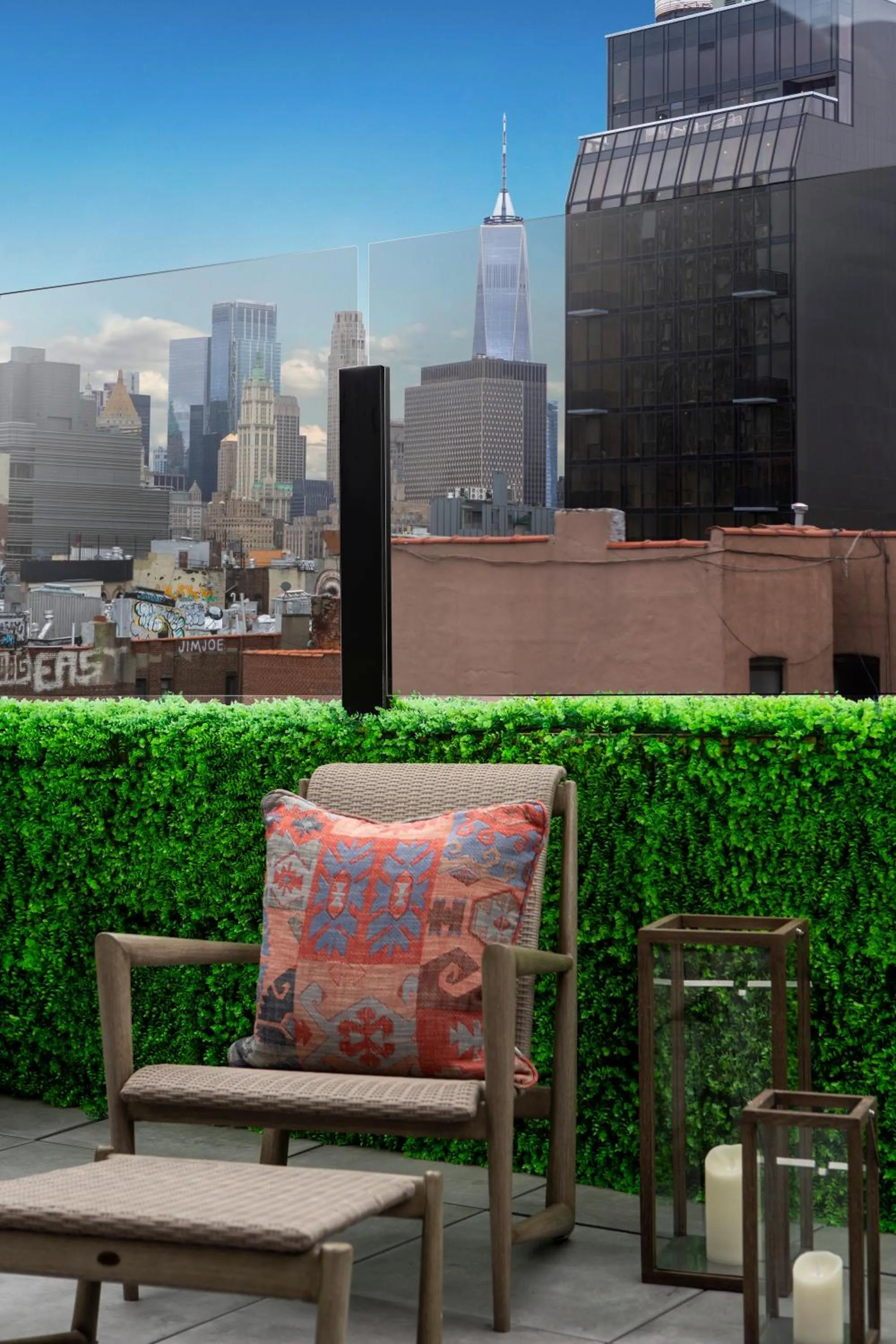 Balcony/Terrace in Redford Hotel