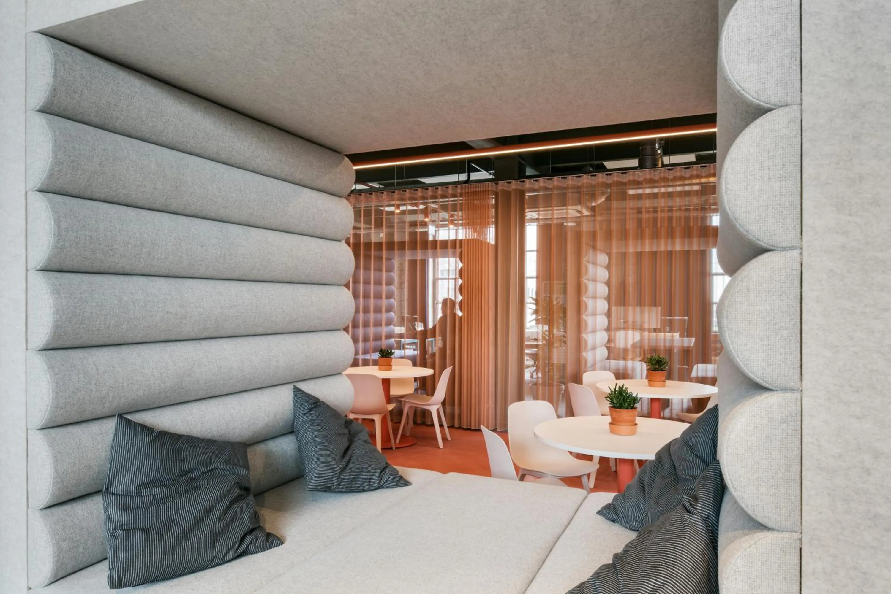 Lobby or reception in The Social Hub Maastricht