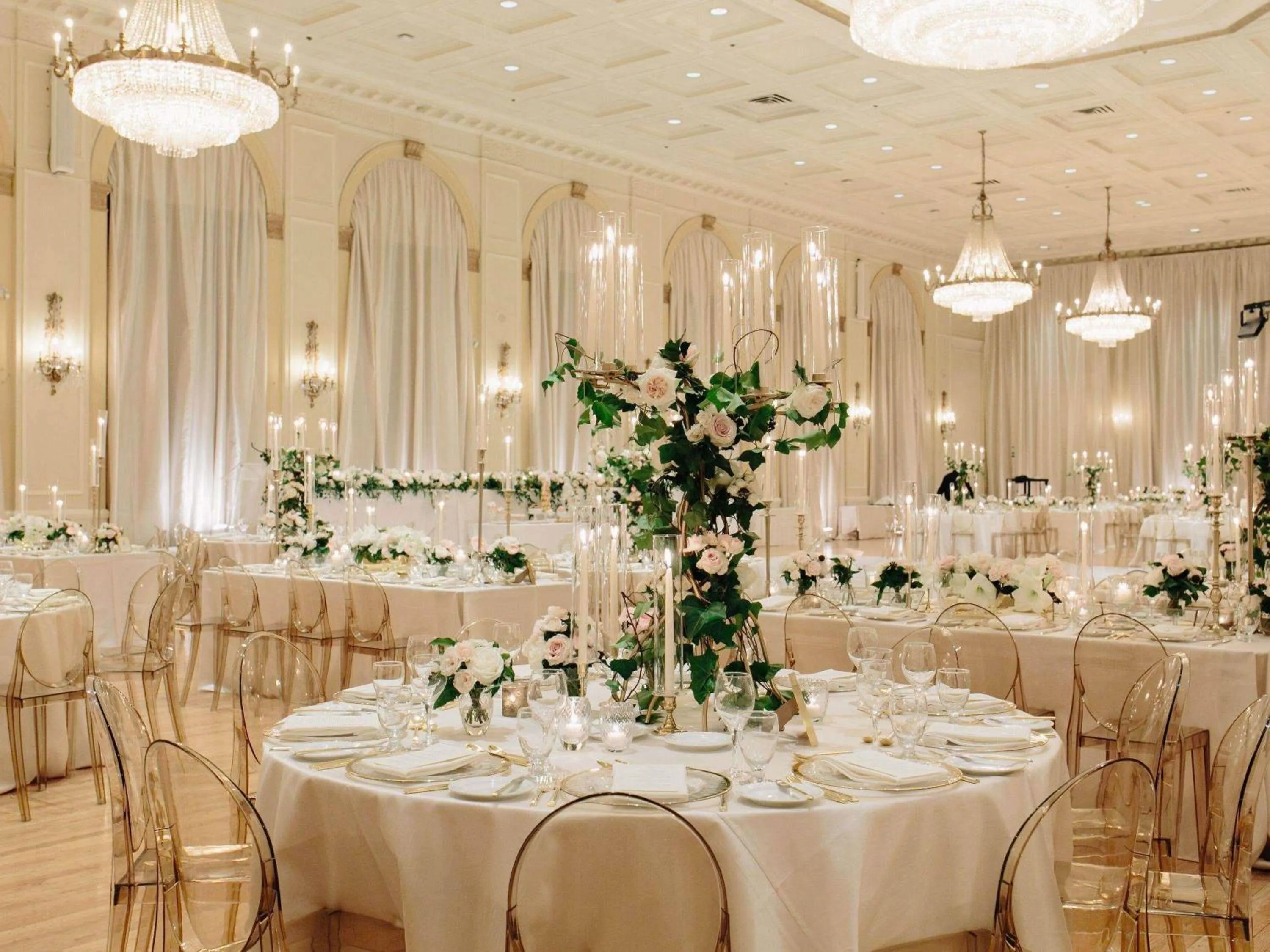 wedding in Fairmont Royal York Hotel