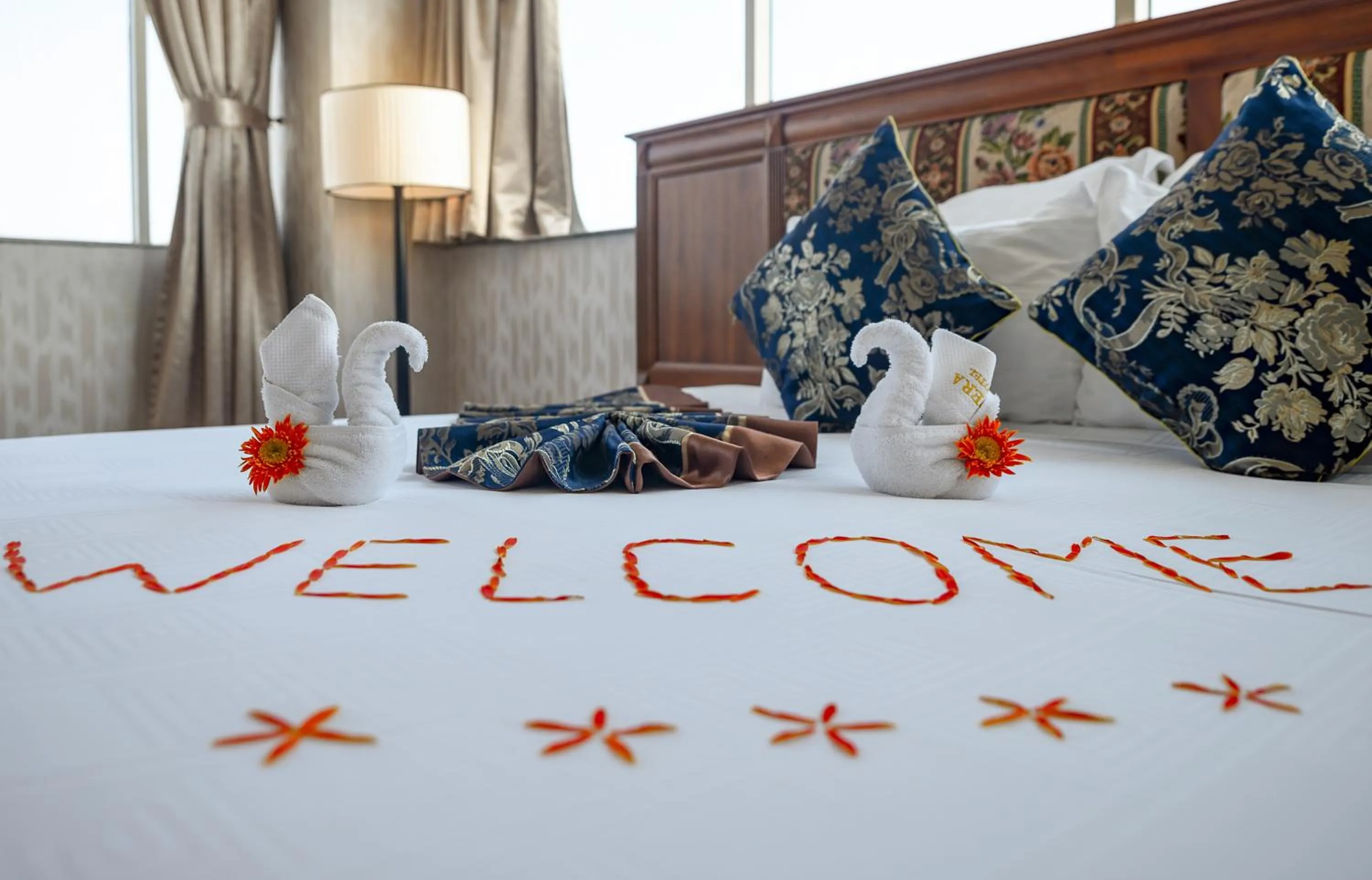 Bed in Muong Thanh Luxury Song Han Hotel