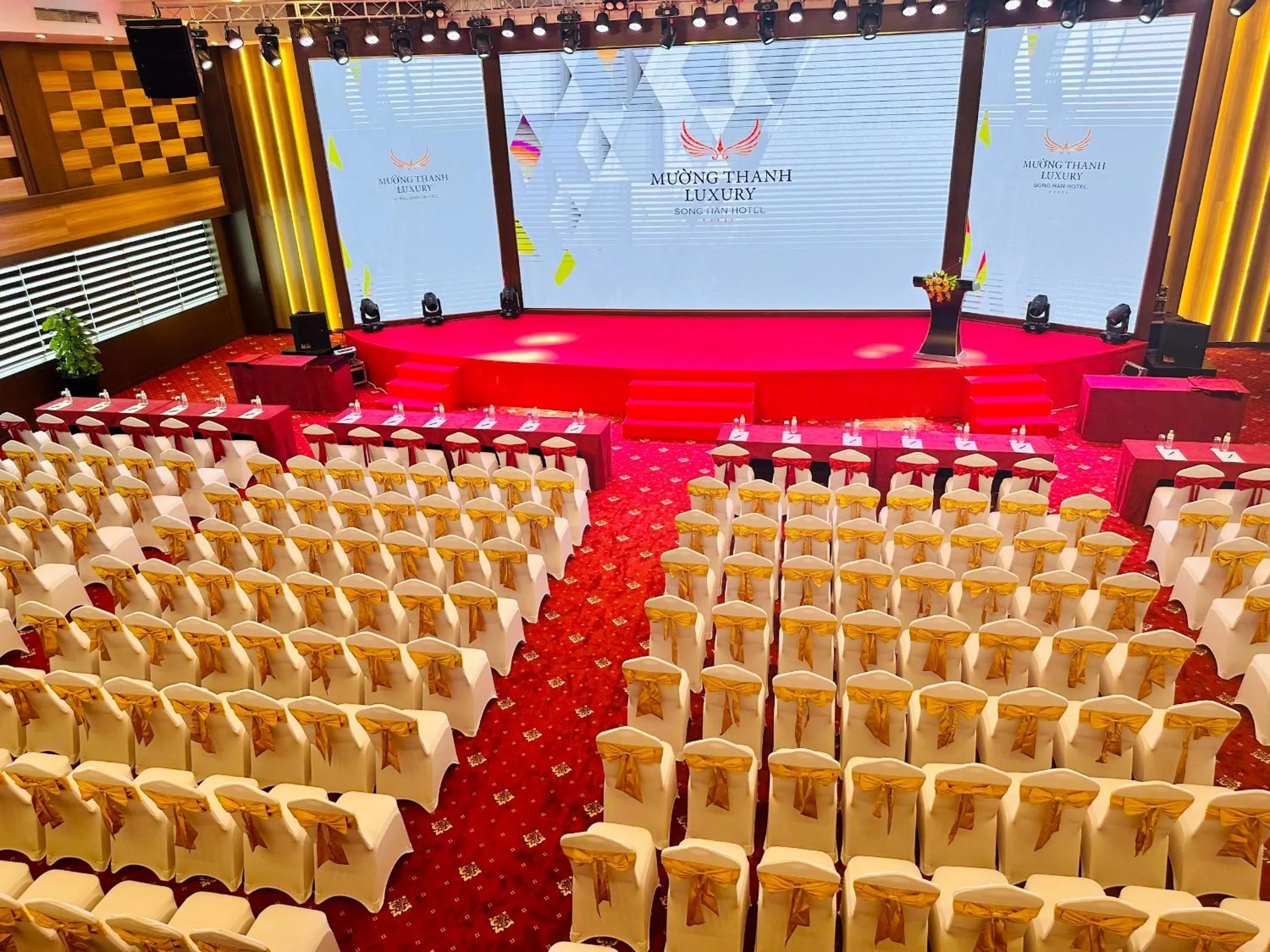 Banquet/Function facilities in Muong Thanh Luxury Song Han Hotel