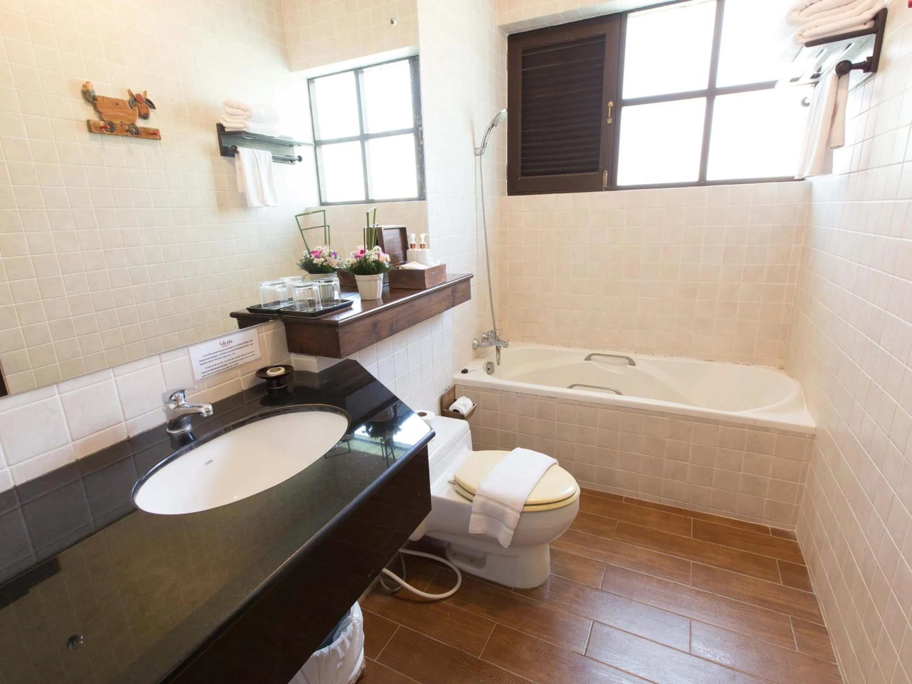 Shower in Belle Villa Resort, Chiang Mai