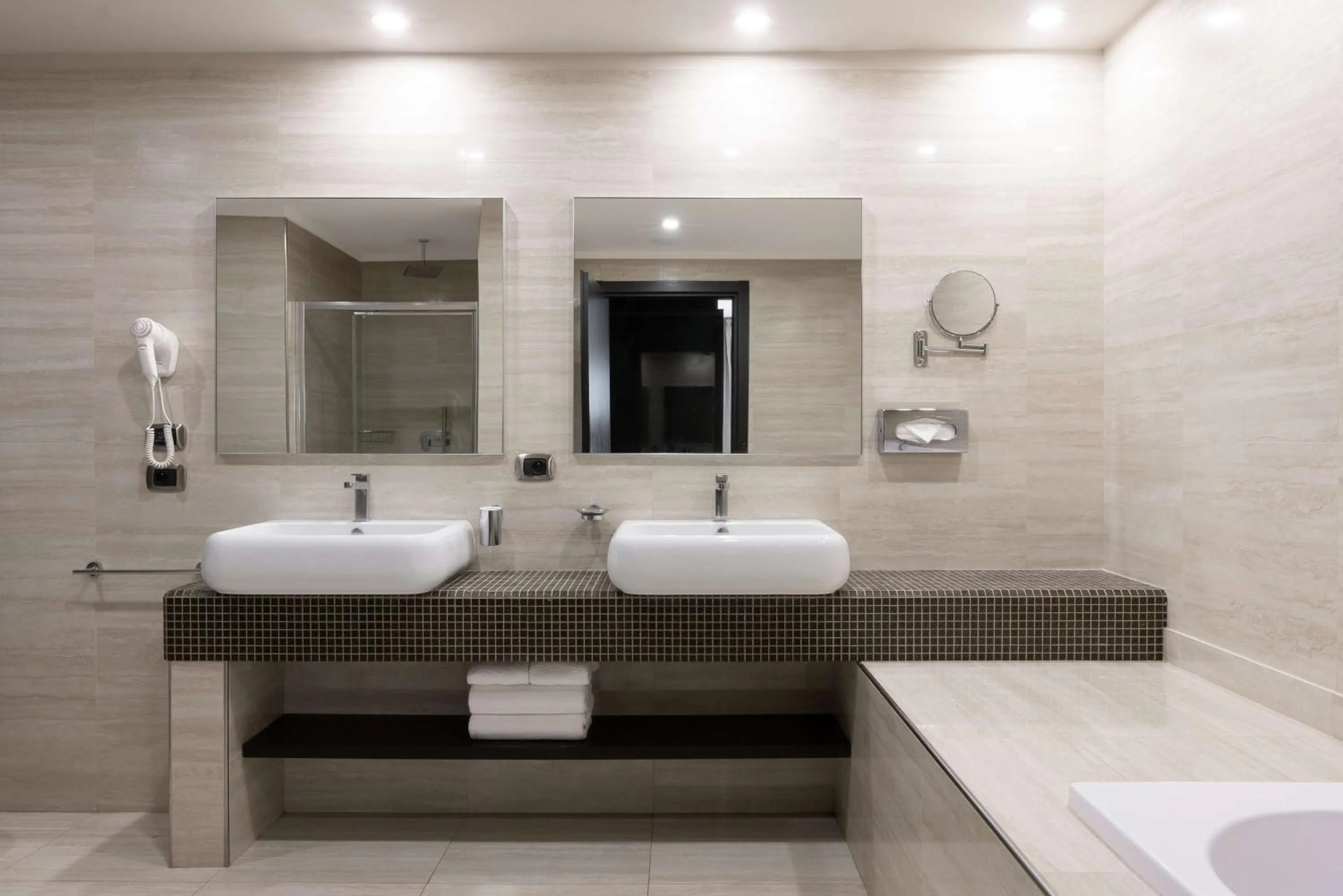 Toilet in Radisson Blu Hotel N'Djamena