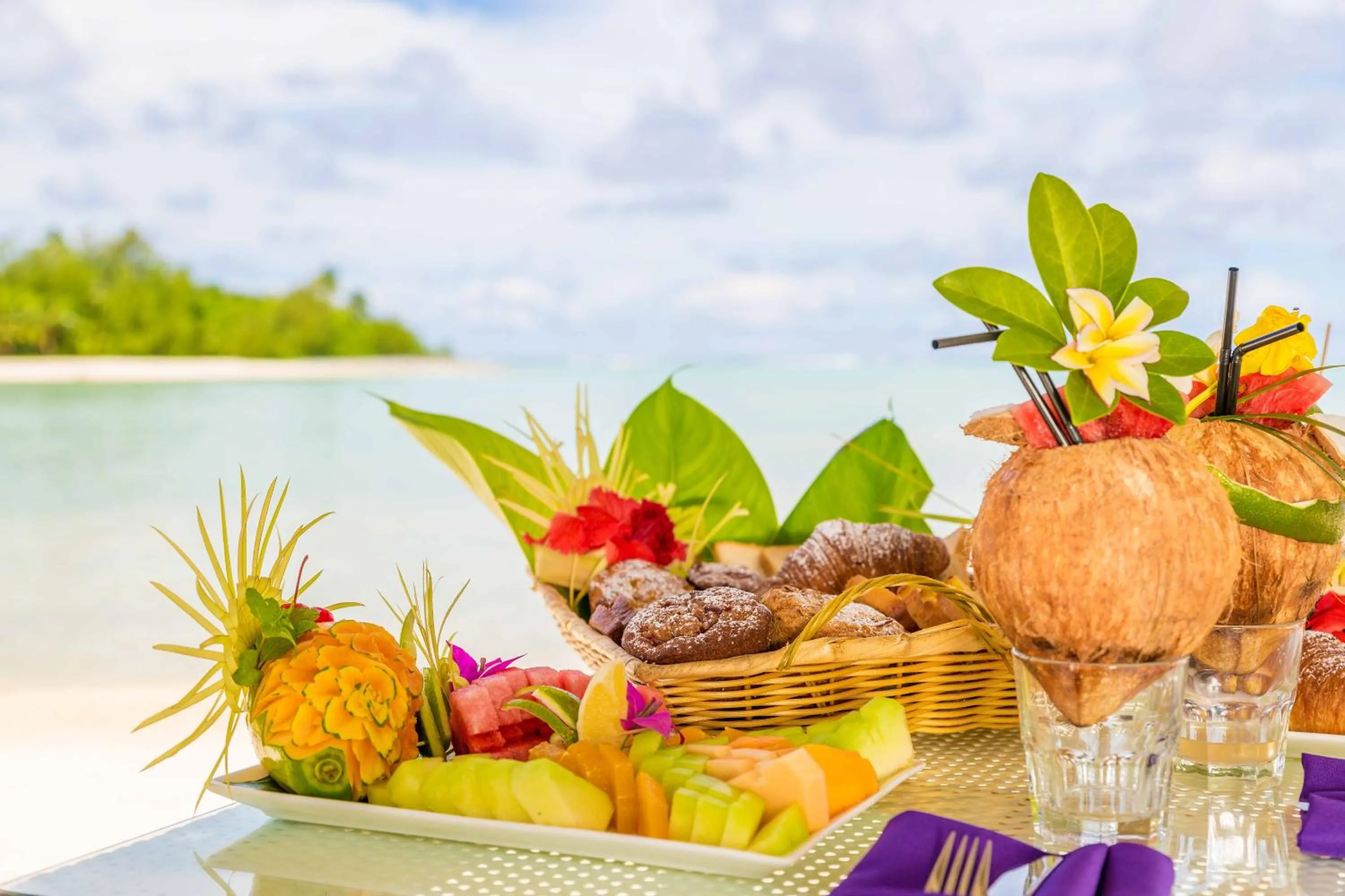 Restaurant/places to eat in Muri Beach Club Hotel