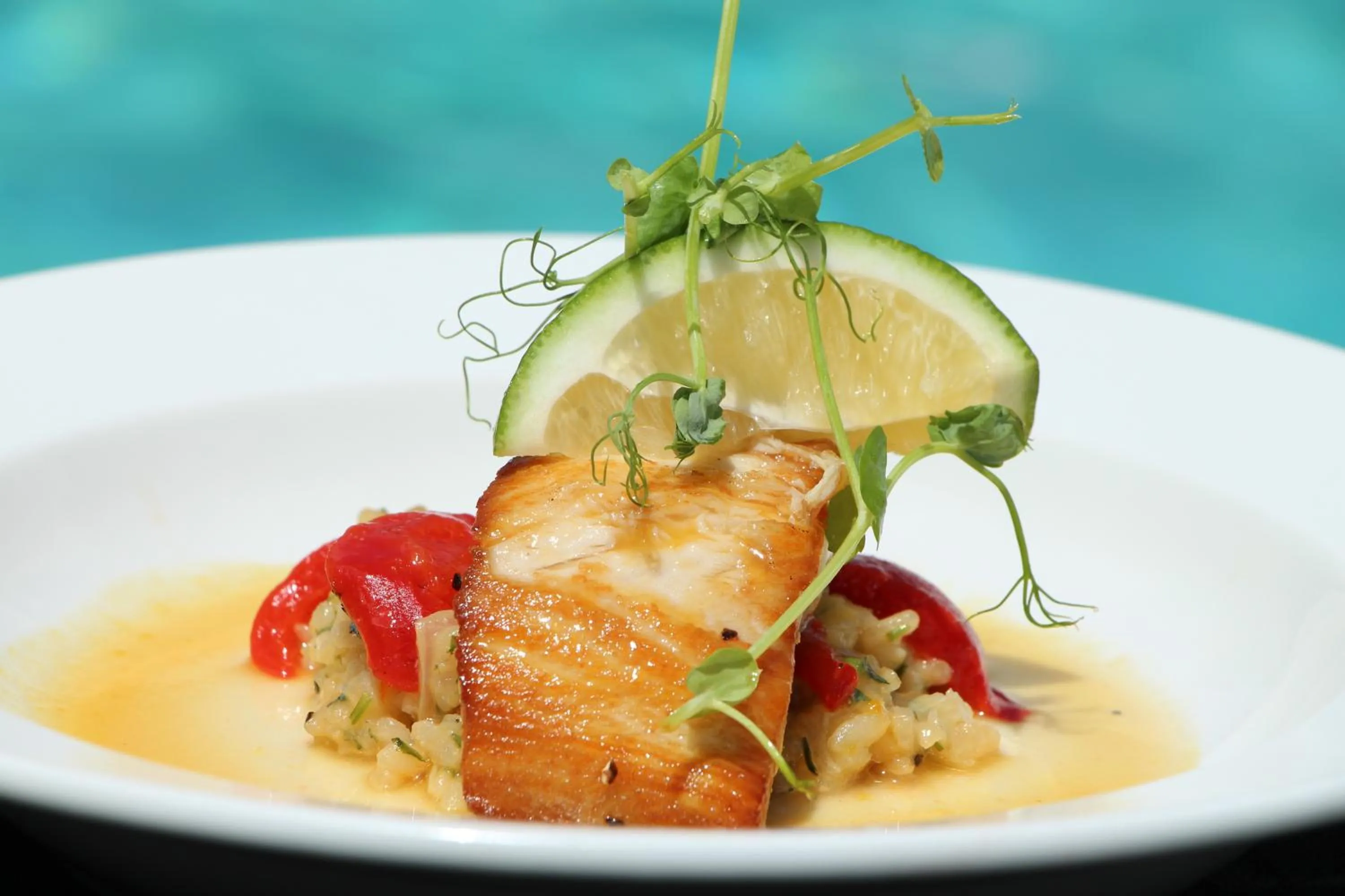 Food in Muri Beach Club Hotel