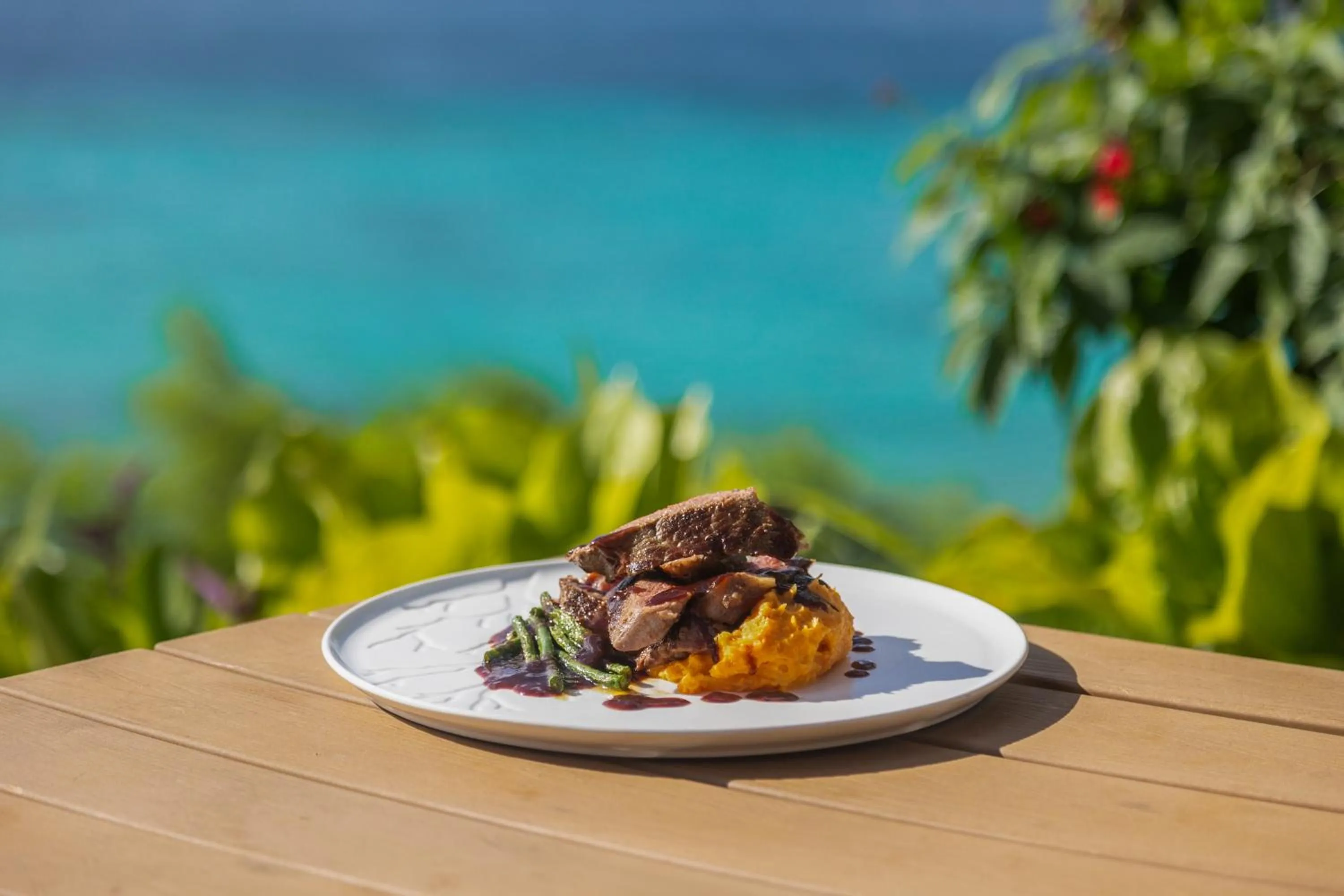 Food in Iririki Island Resort & Spa