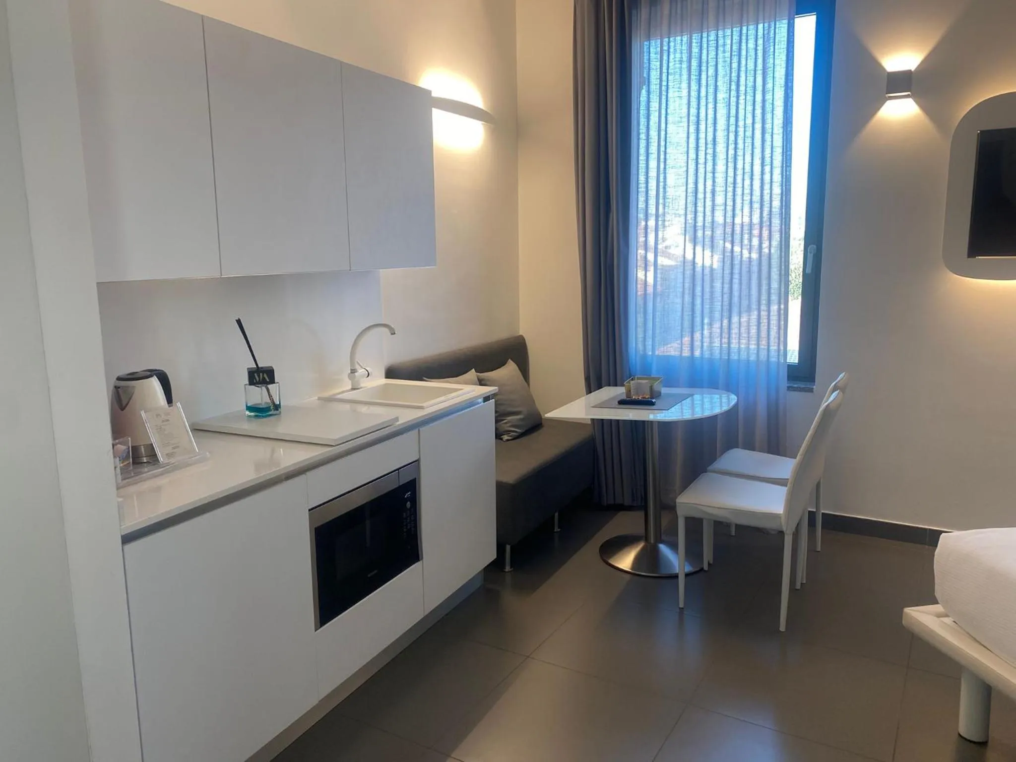 Gatto Bianco Mia Aparthotel