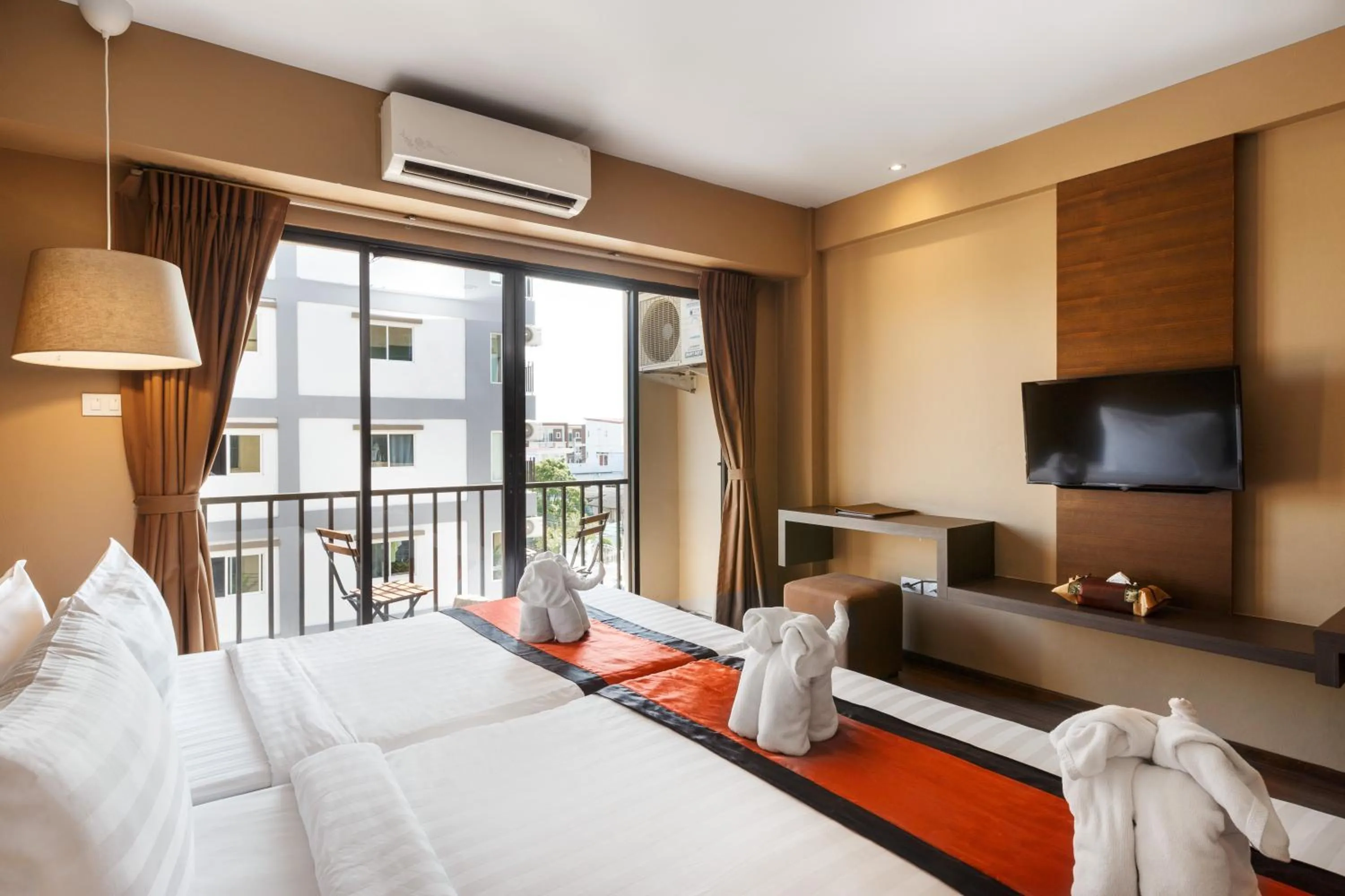 Bedroom, Bed in The Cottage Suvarnabhumi