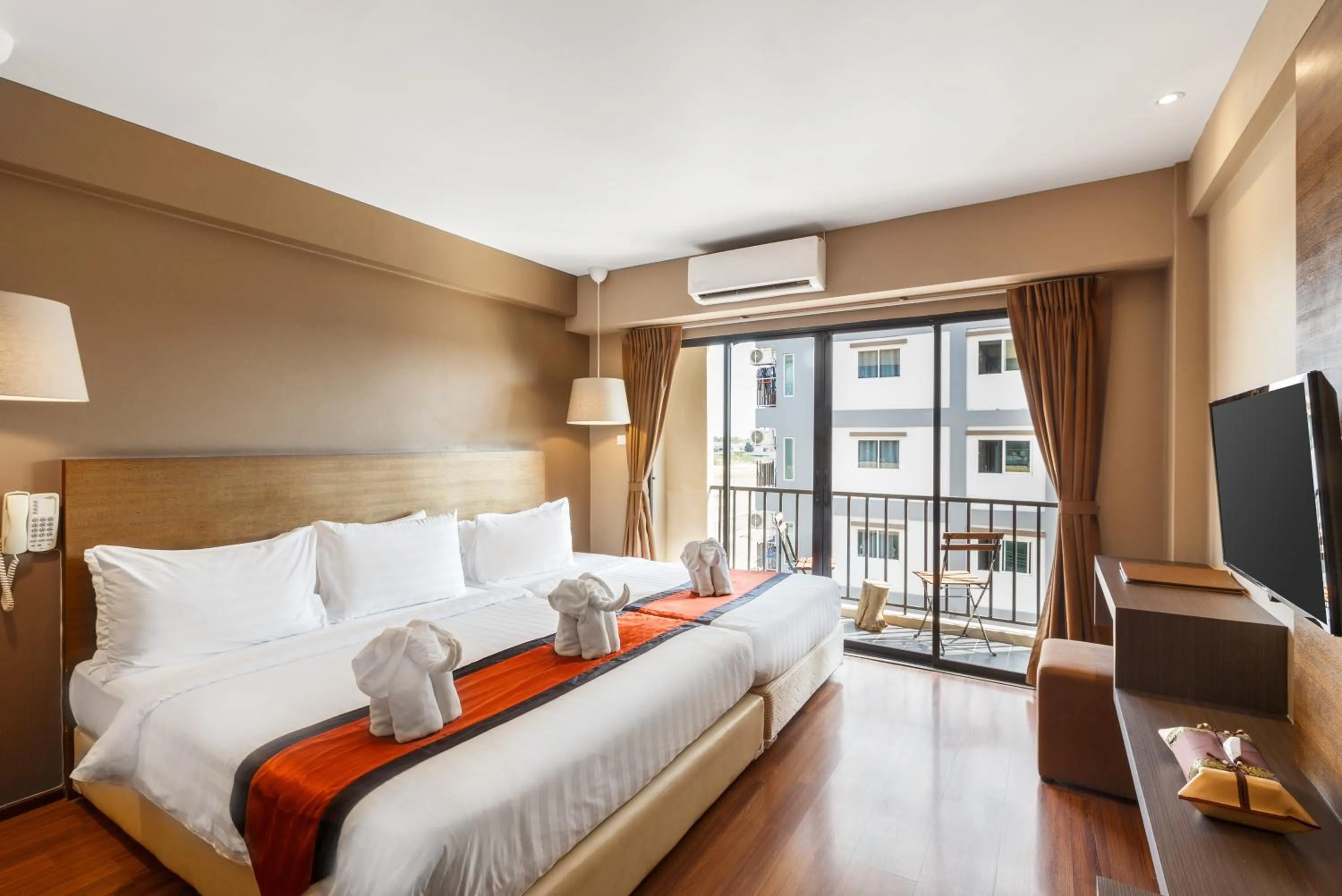 Bedroom, Bed in The Cottage Suvarnabhumi