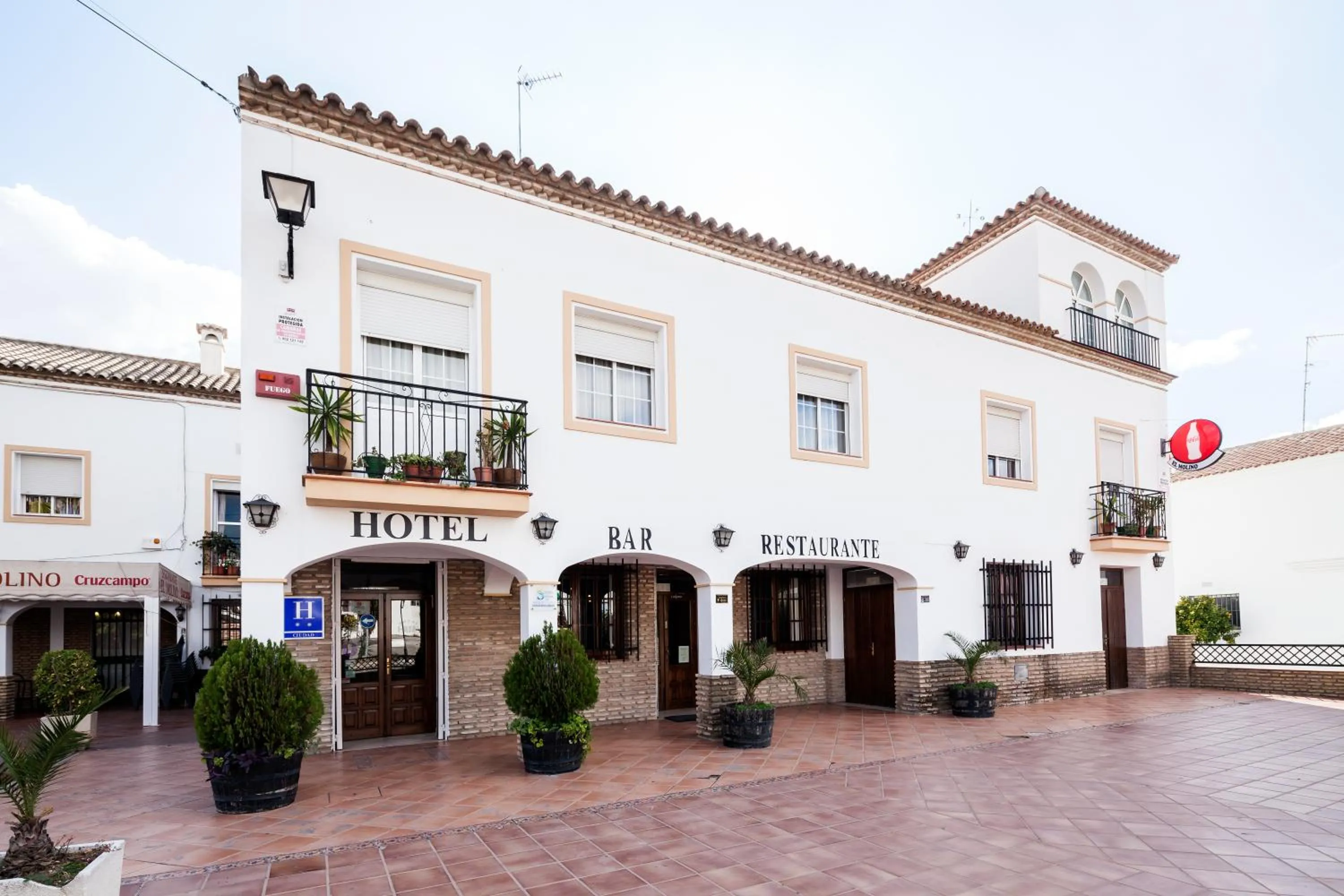 Property building in Hotel El Molino