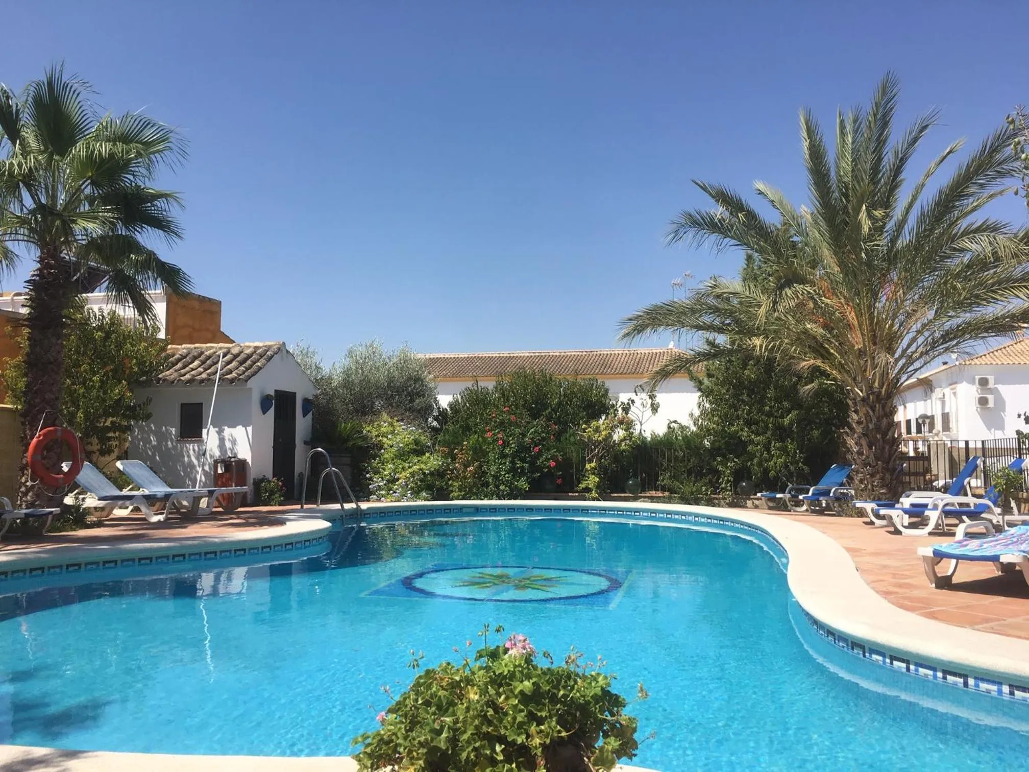 Swimming pool in Hotel El Molino