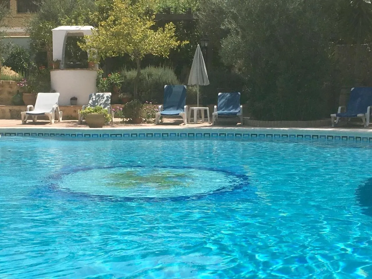 Swimming pool in Hotel El Molino