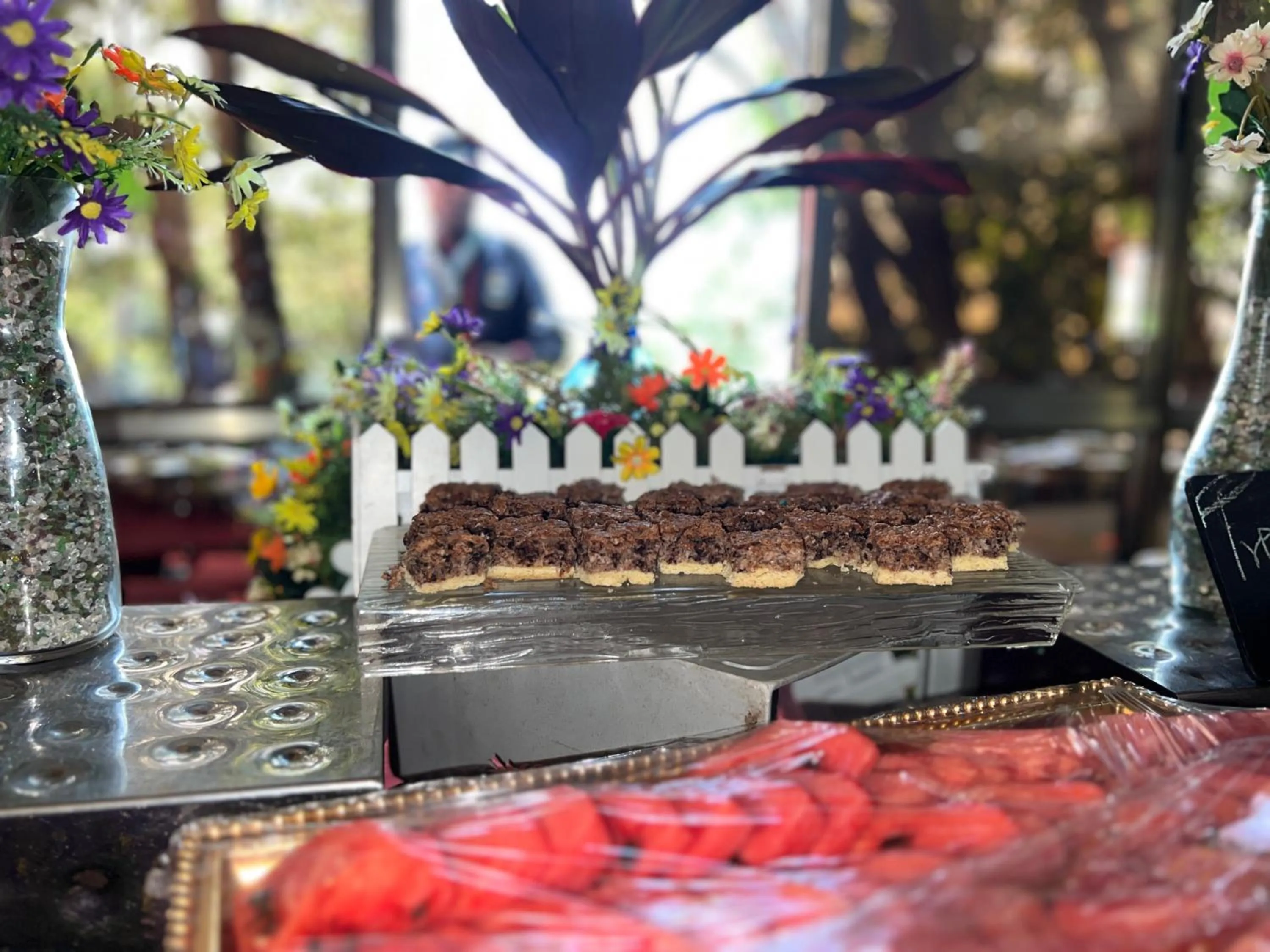 Food and drinks in Nokras Riverine Hotel & Spa