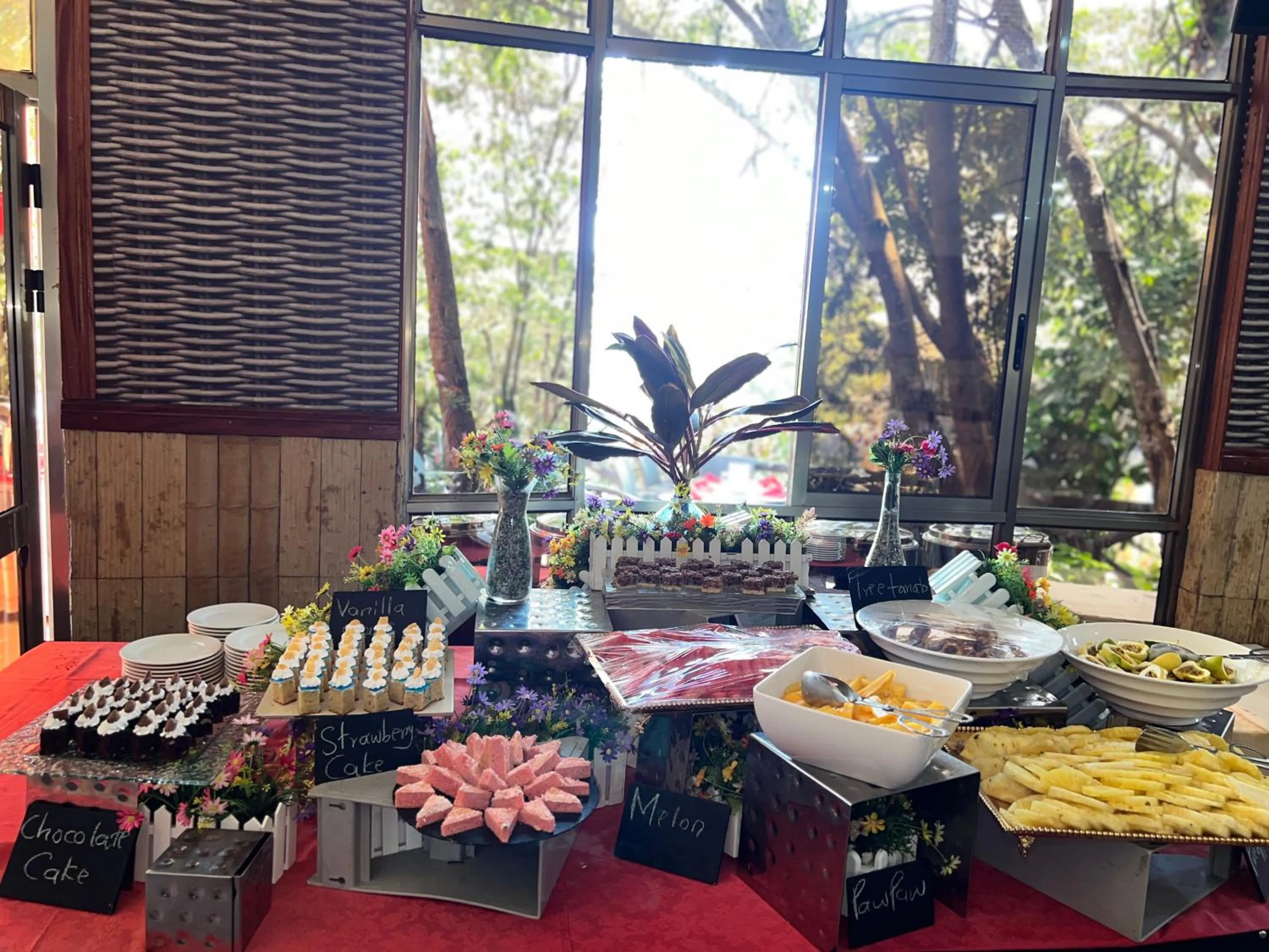 Food in Nokras Riverine Hotel & Spa