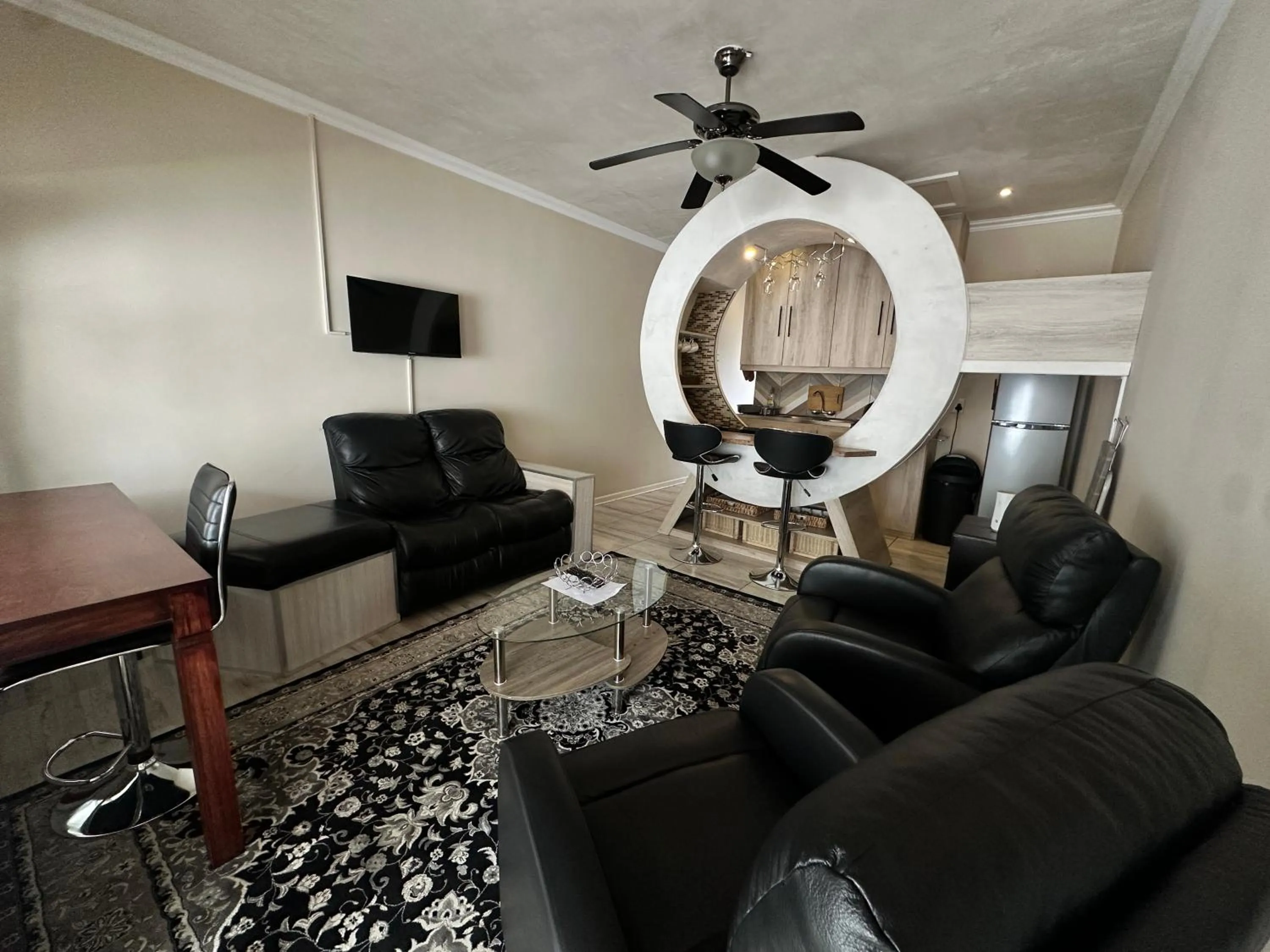 Seating area in Kiwara Guesthouse