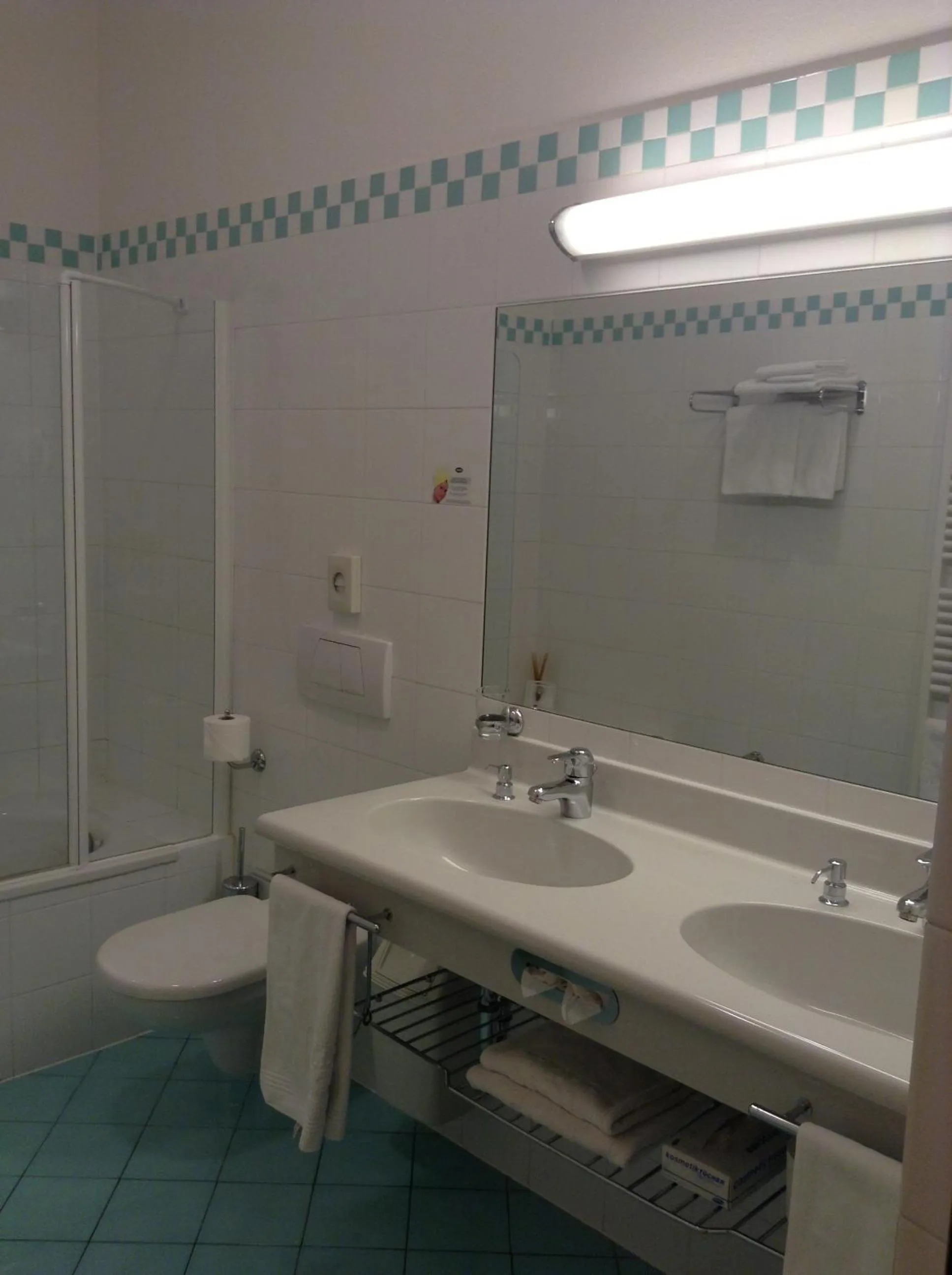 Bathroom in Hotel Figl ***S