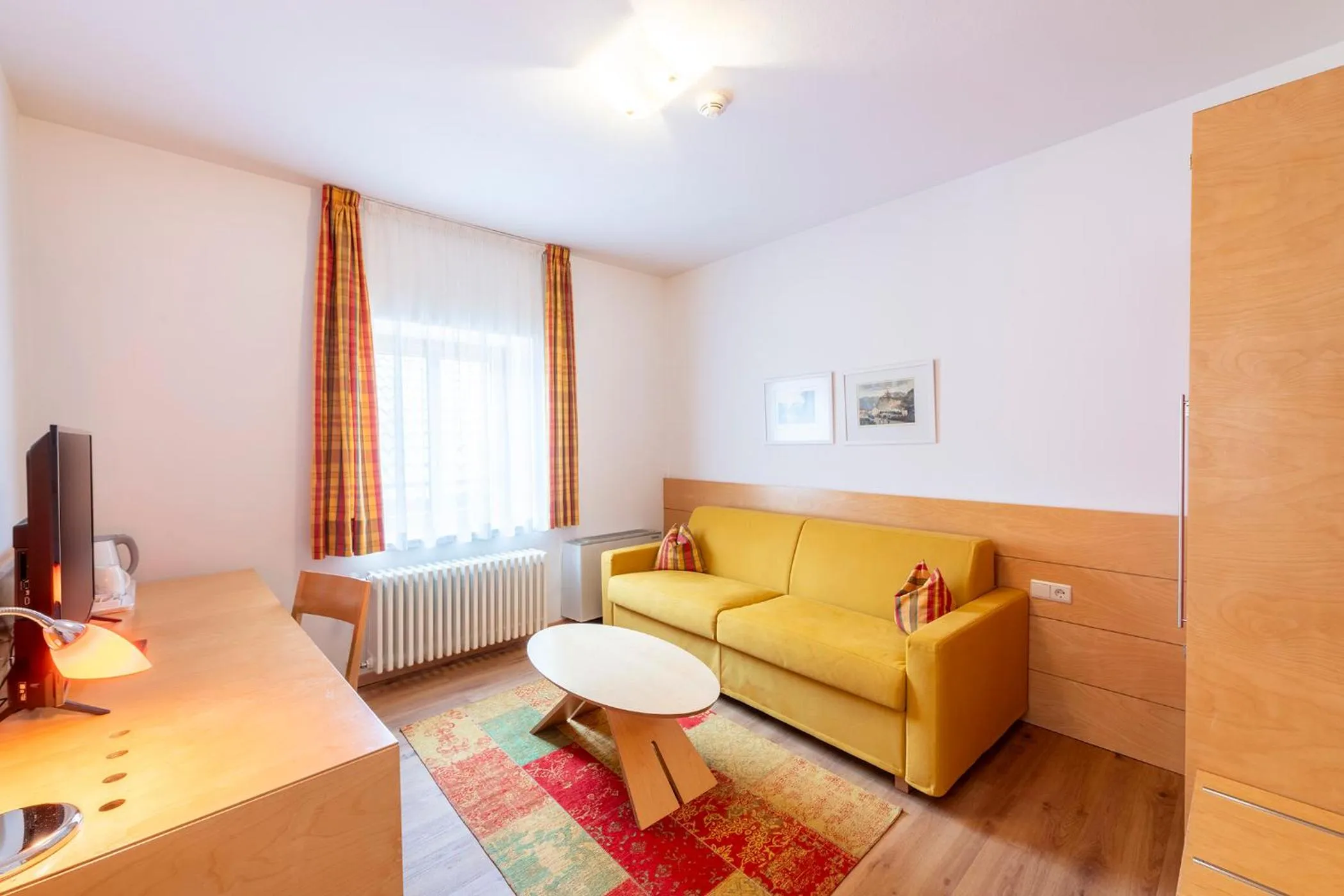 Bed in Hotel Figl ***S