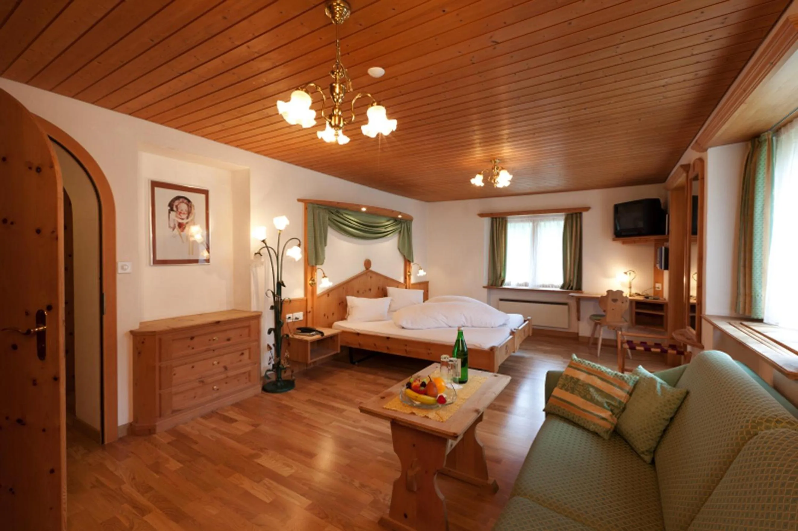 Photo of the whole room, Bed in Hotel Astras