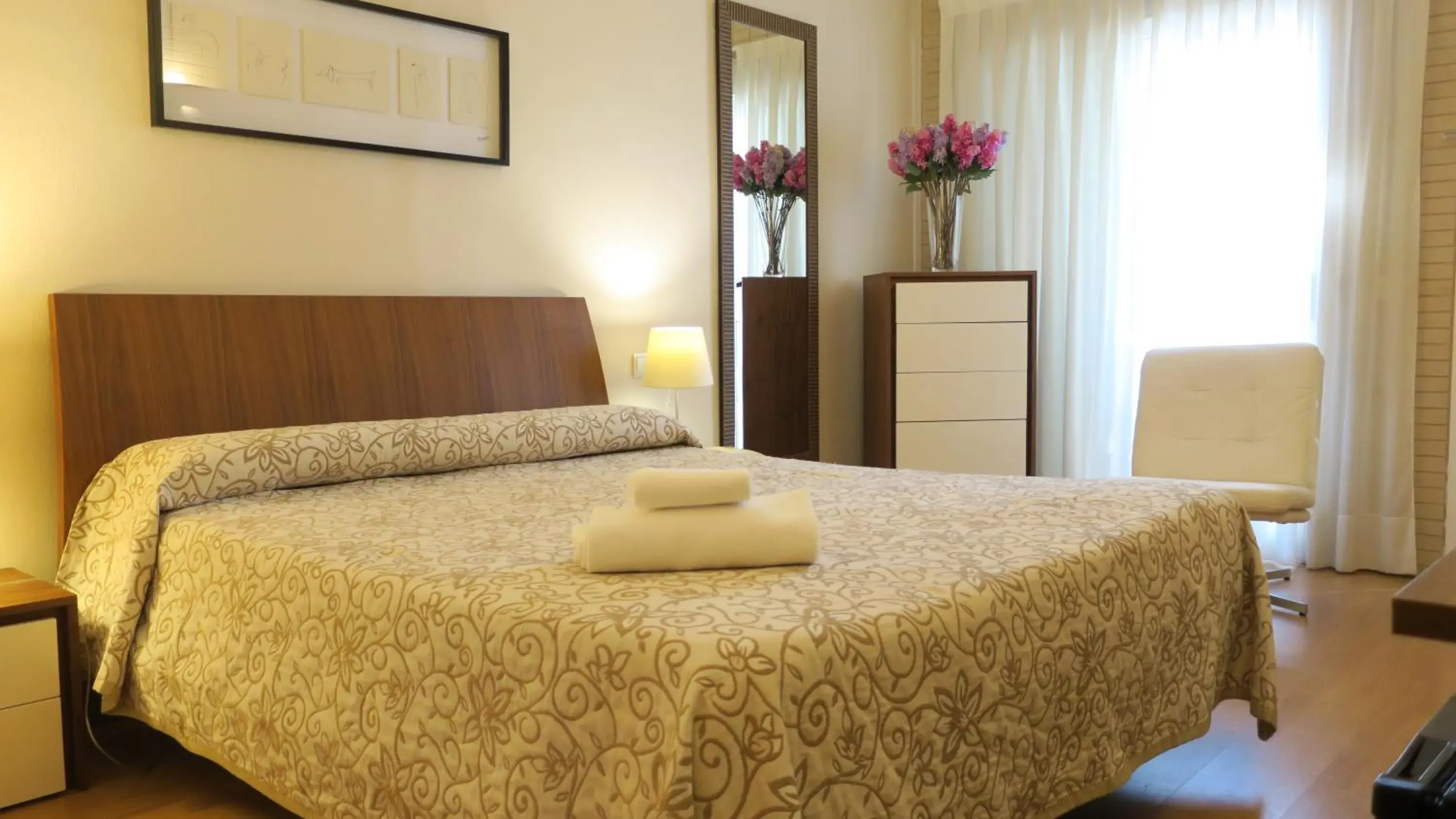 Double or Twin Room in Hotel Playa Canet Double or Twin Room in Hotel Playa Canet