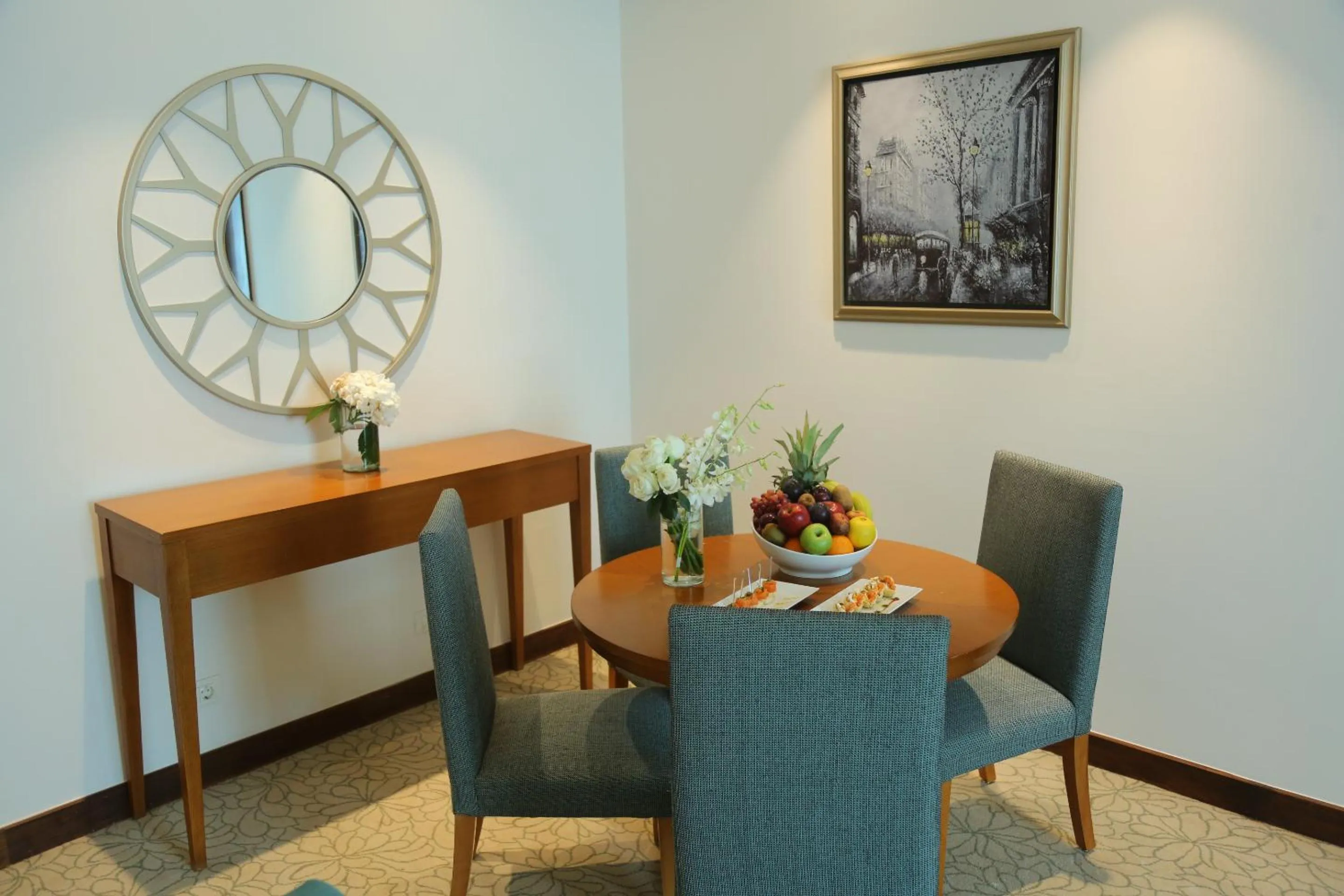 Living room in Tolip Golden Plaza