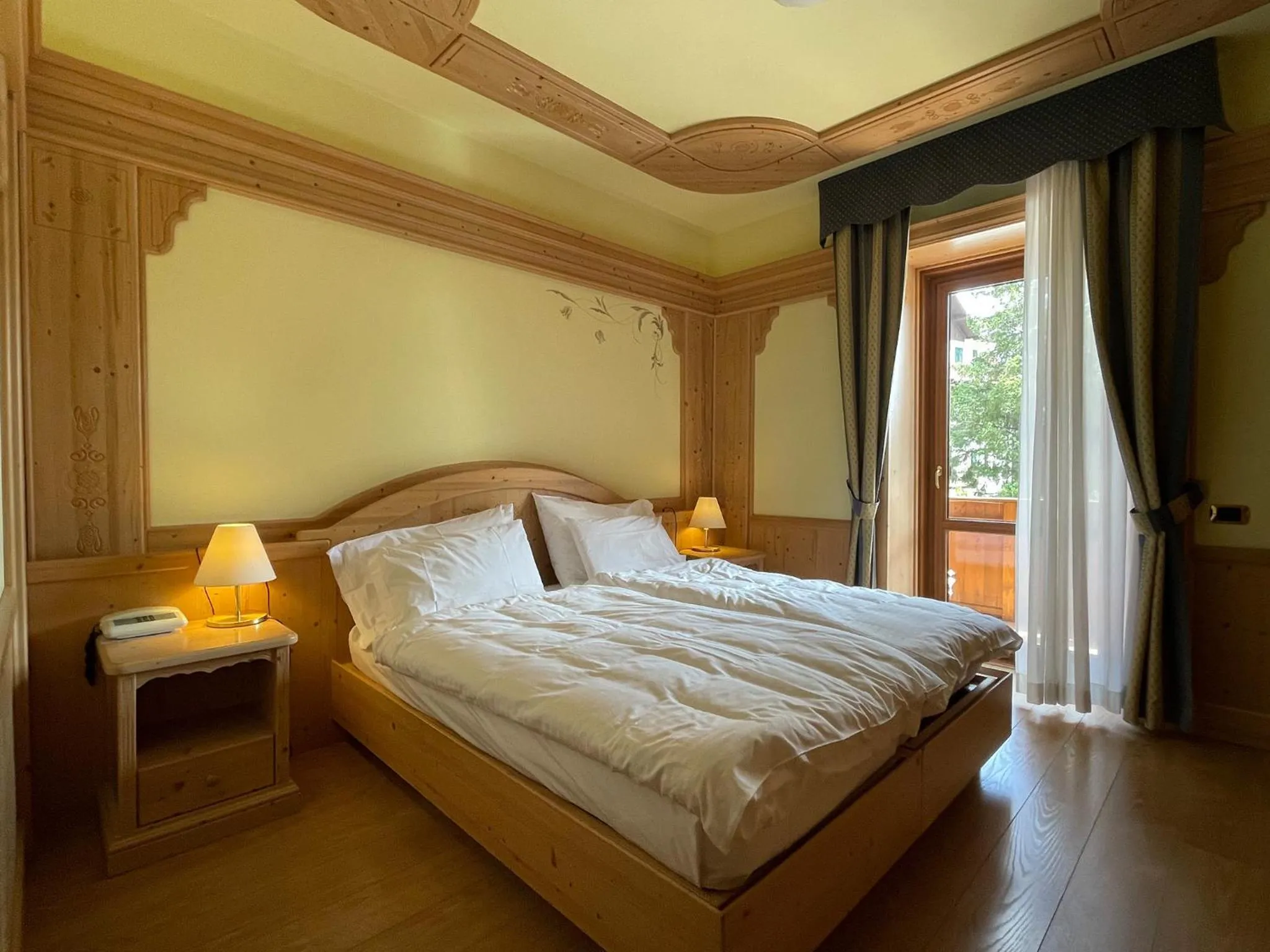 Bed in Hotel Cima Rosetta - BW Signature Collection