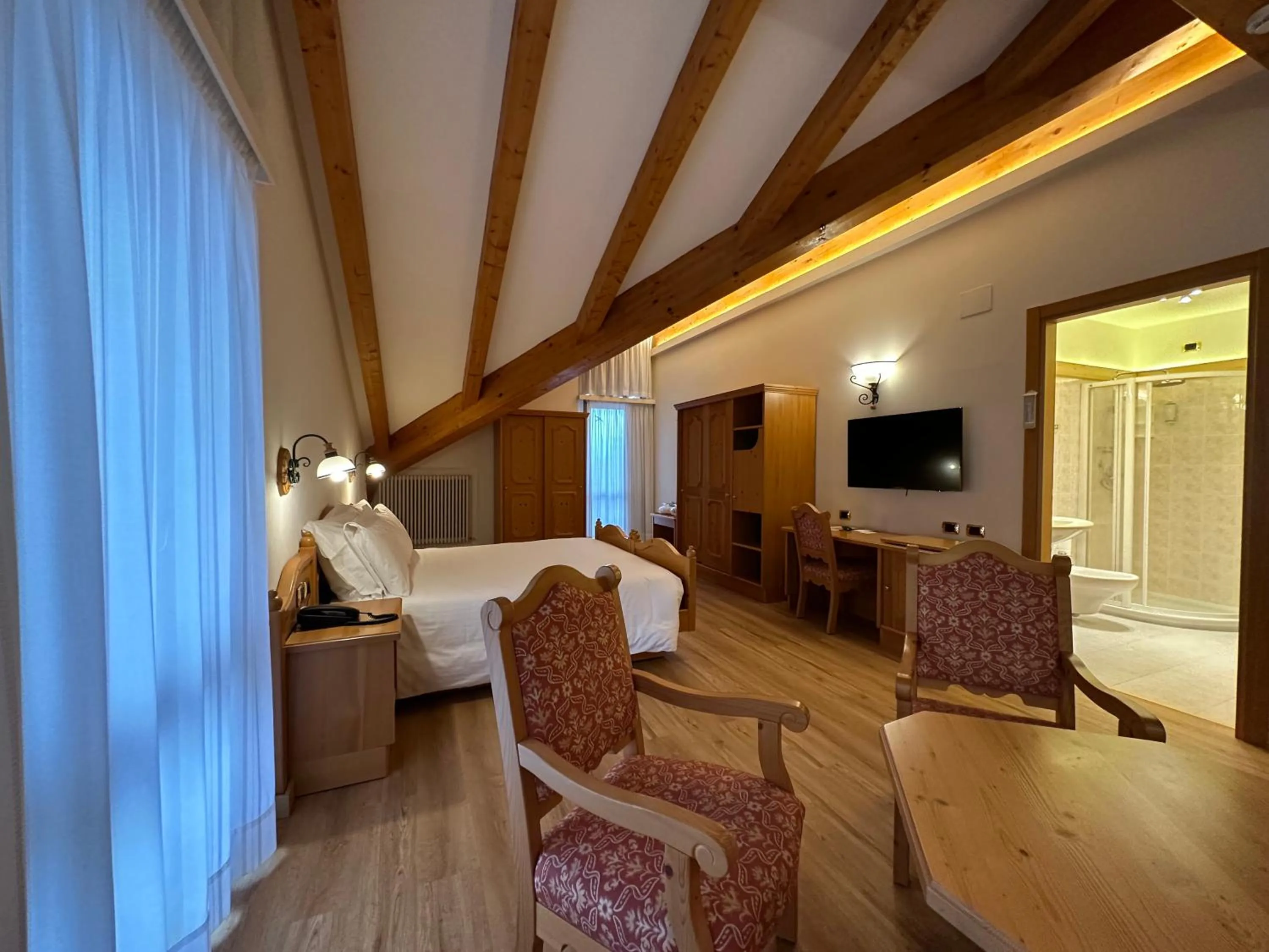 Bedroom in Hotel Cima Rosetta - BW Signature Collection