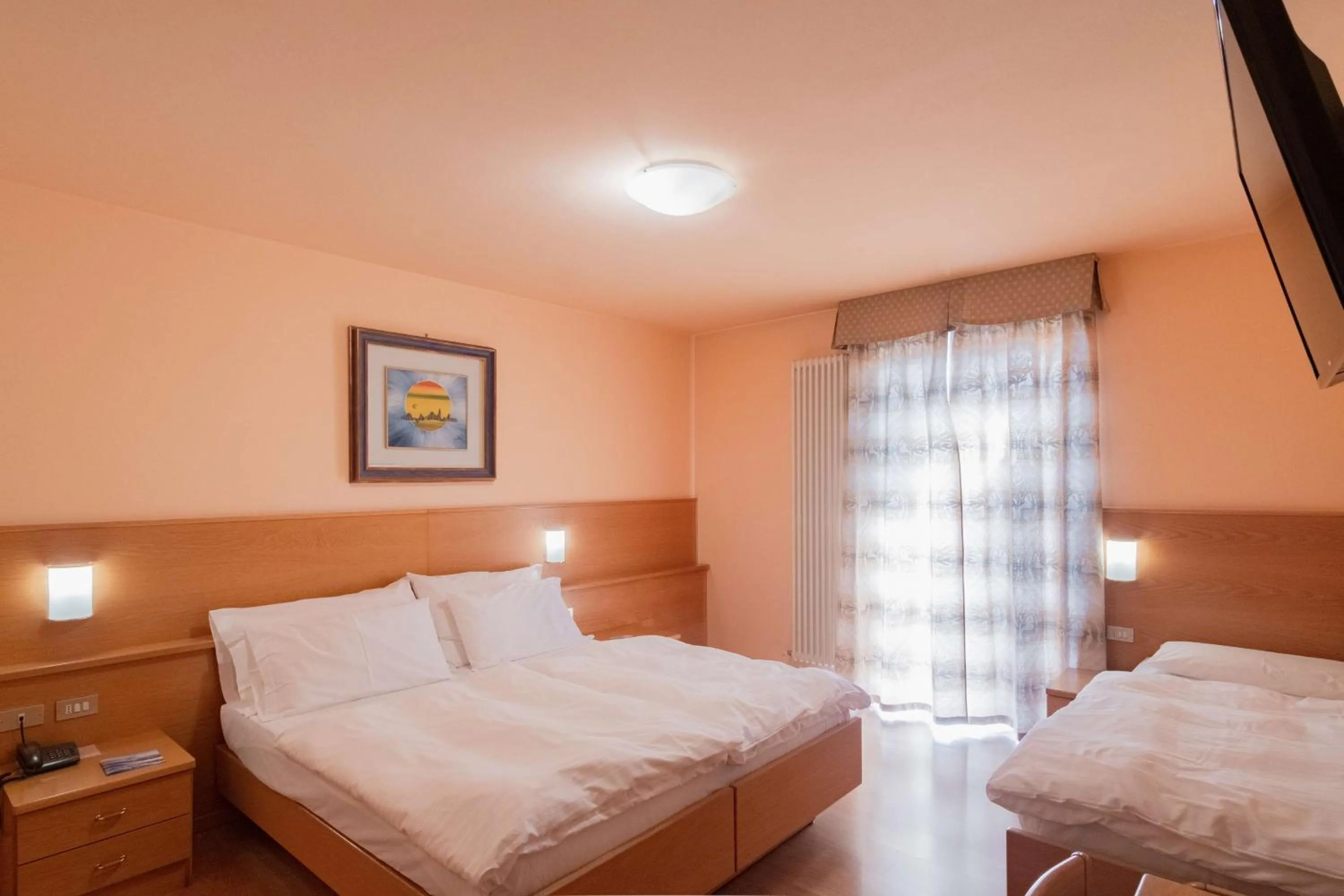 Bedroom, Bed in Hotel Cima Rosetta - BW Signature Collection