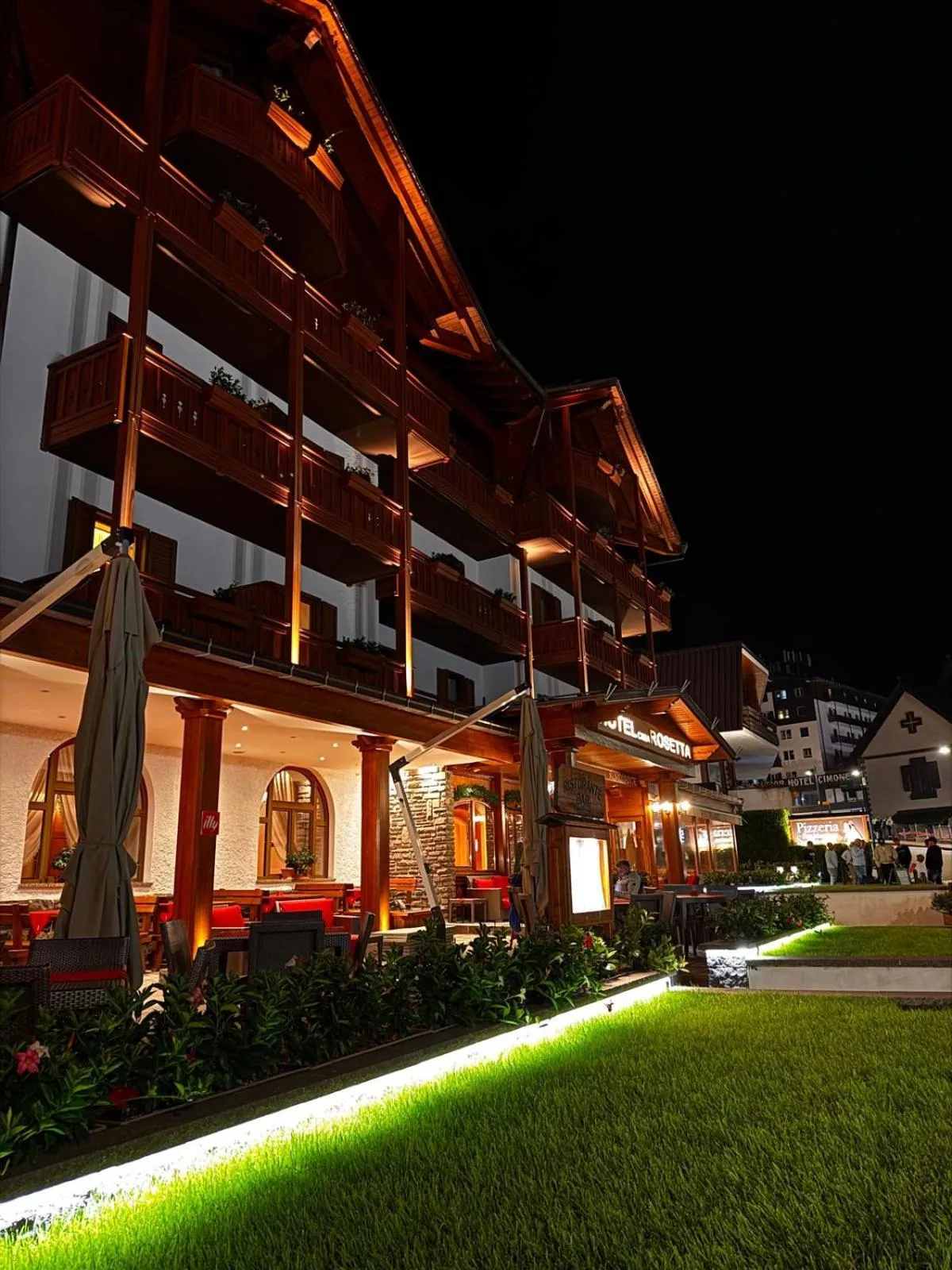 Property building in Hotel Cima Rosetta - BW Signature Collection