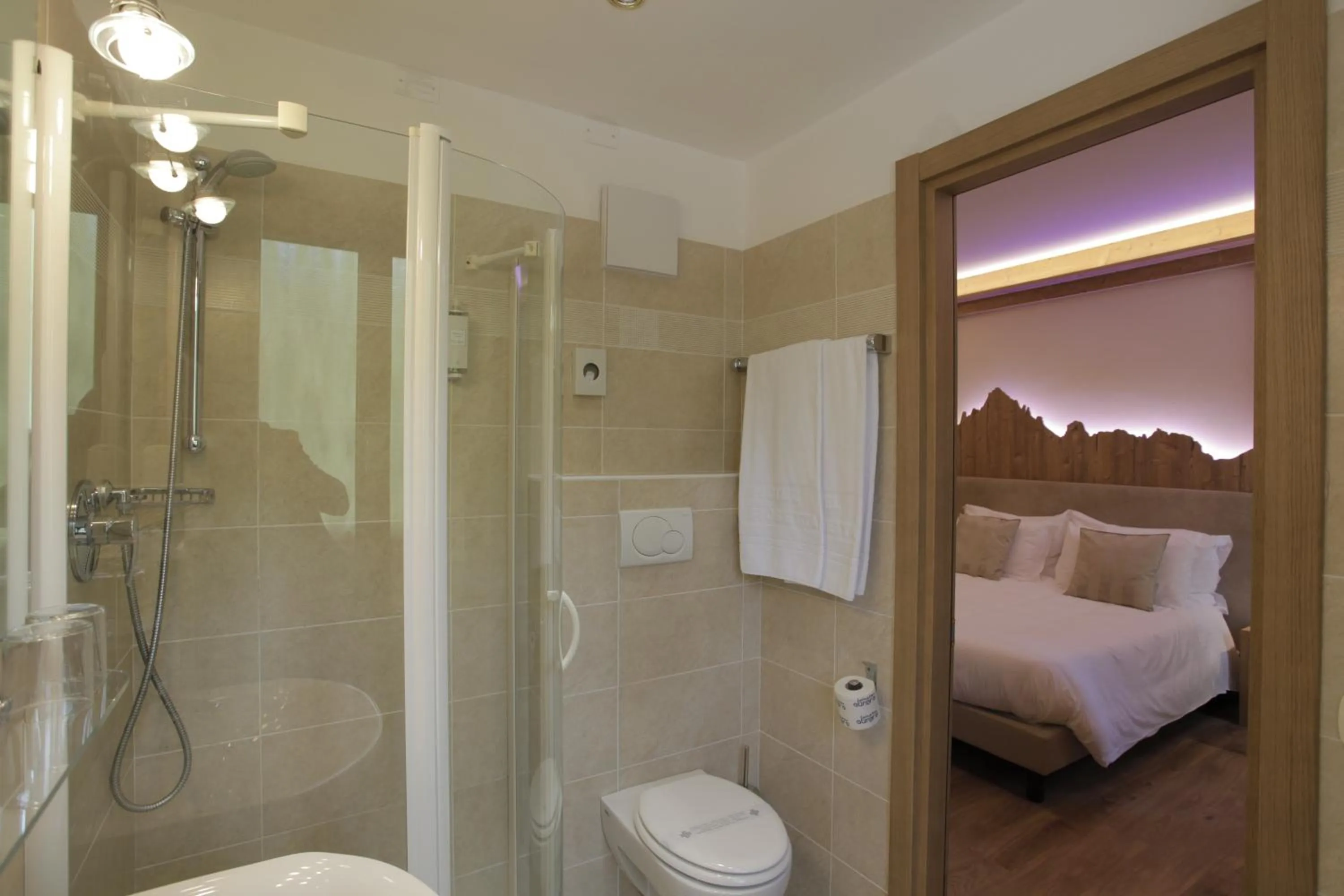 Bed in Hotel Cima Rosetta - BW Signature Collection