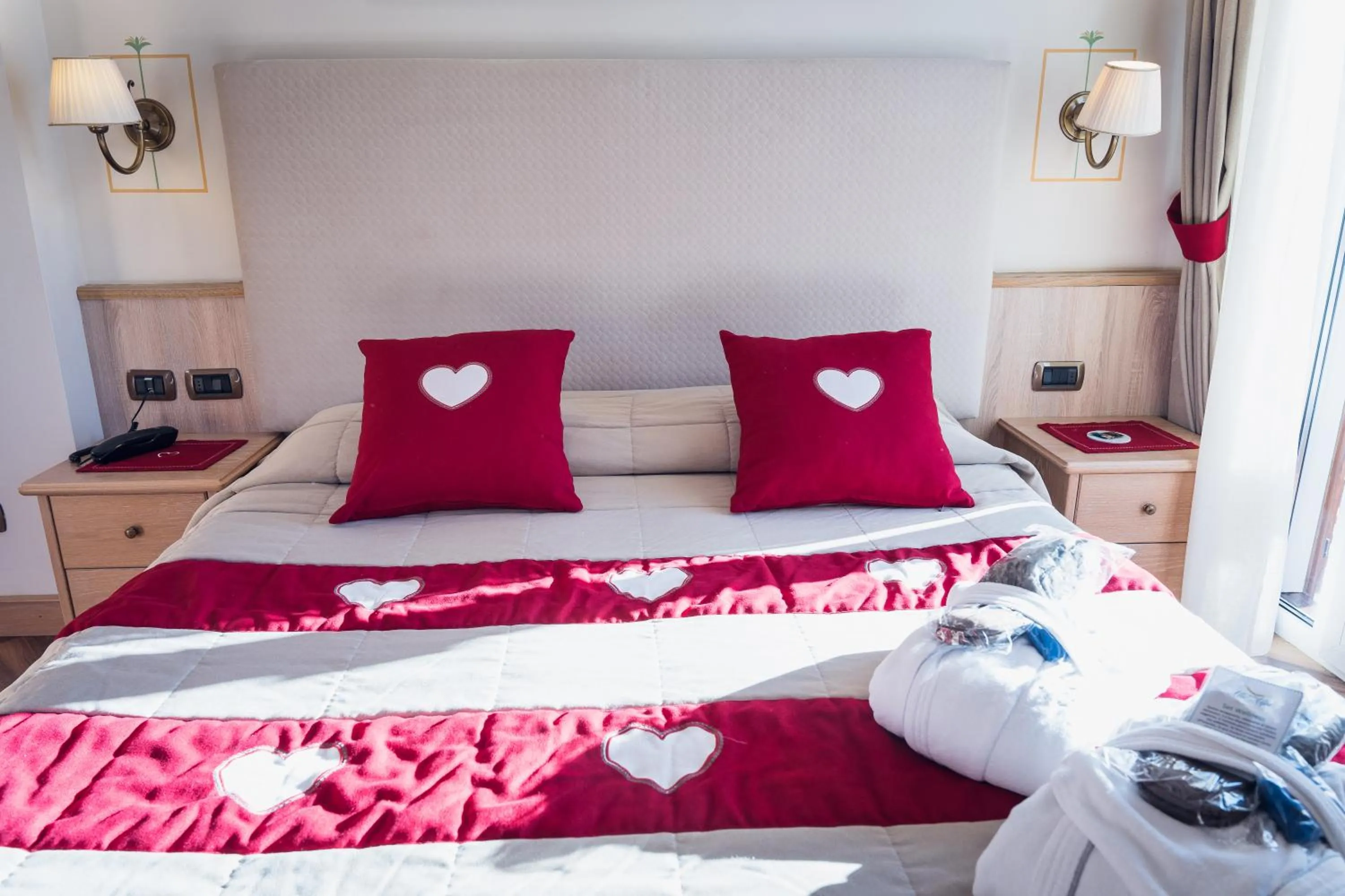 Bed in Hotel Alle Alpi