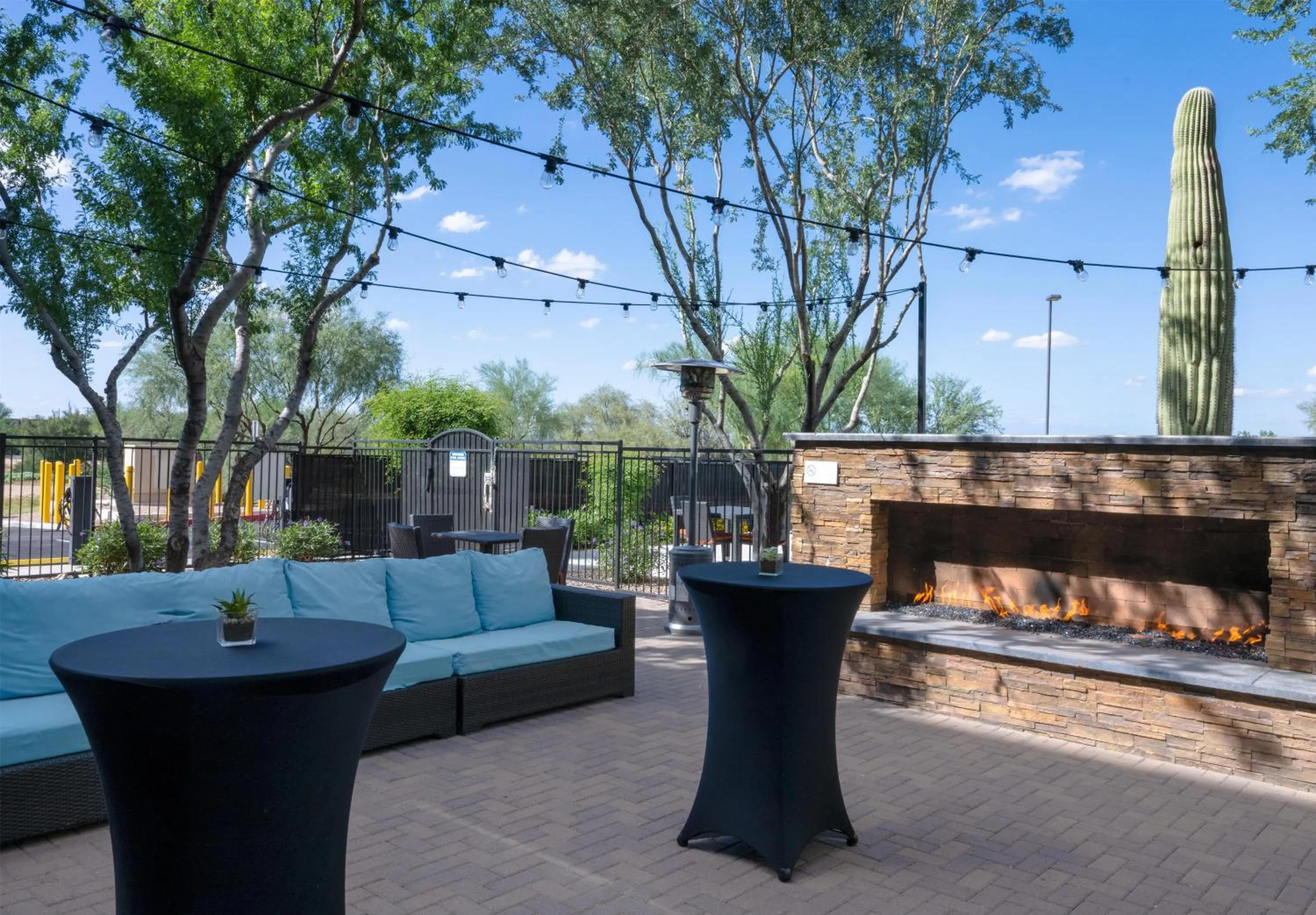 Patio in Hilton Garden Inn North Phoenix Scottsdale