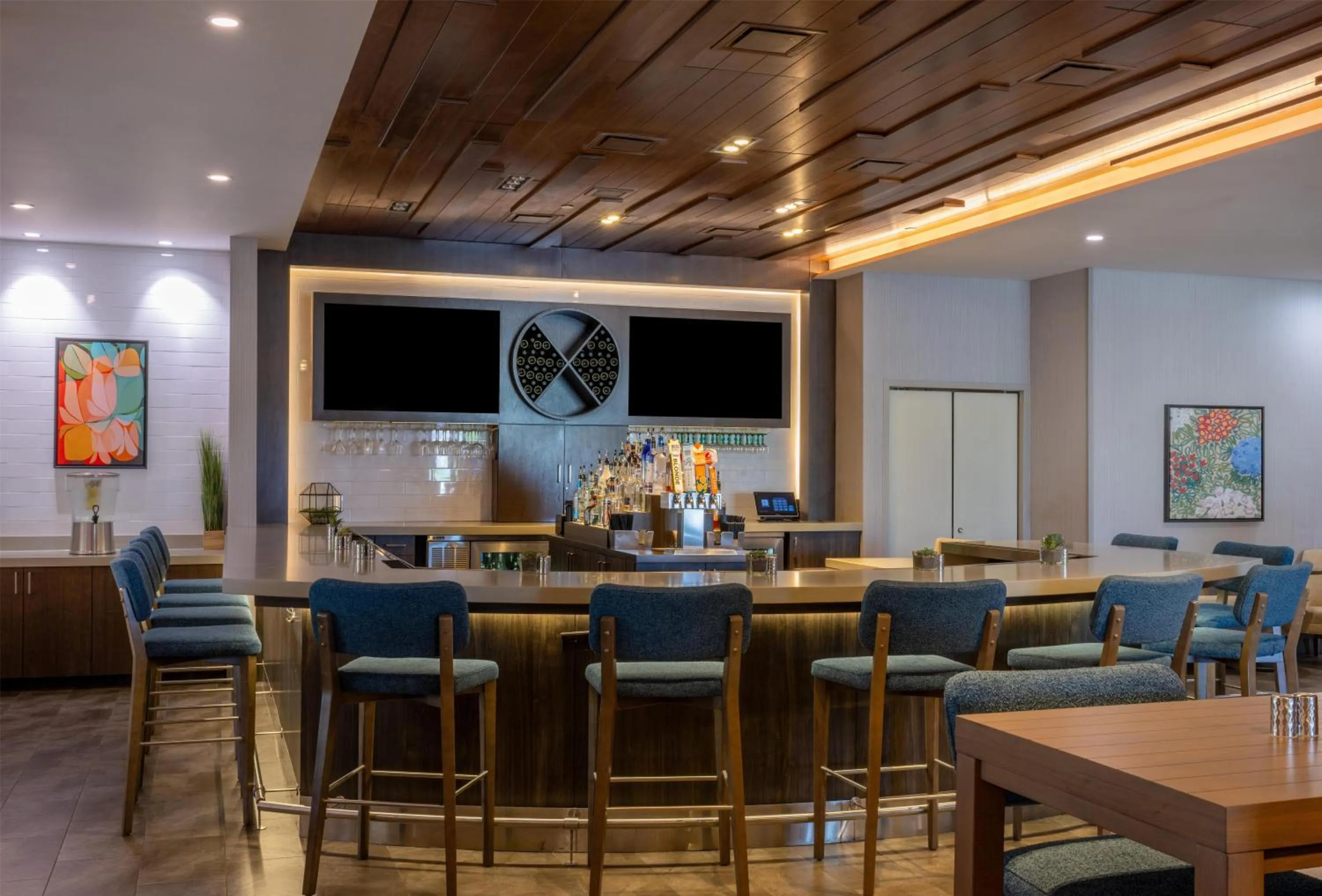 Lounge or bar in Hilton Garden Inn North Phoenix Scottsdale