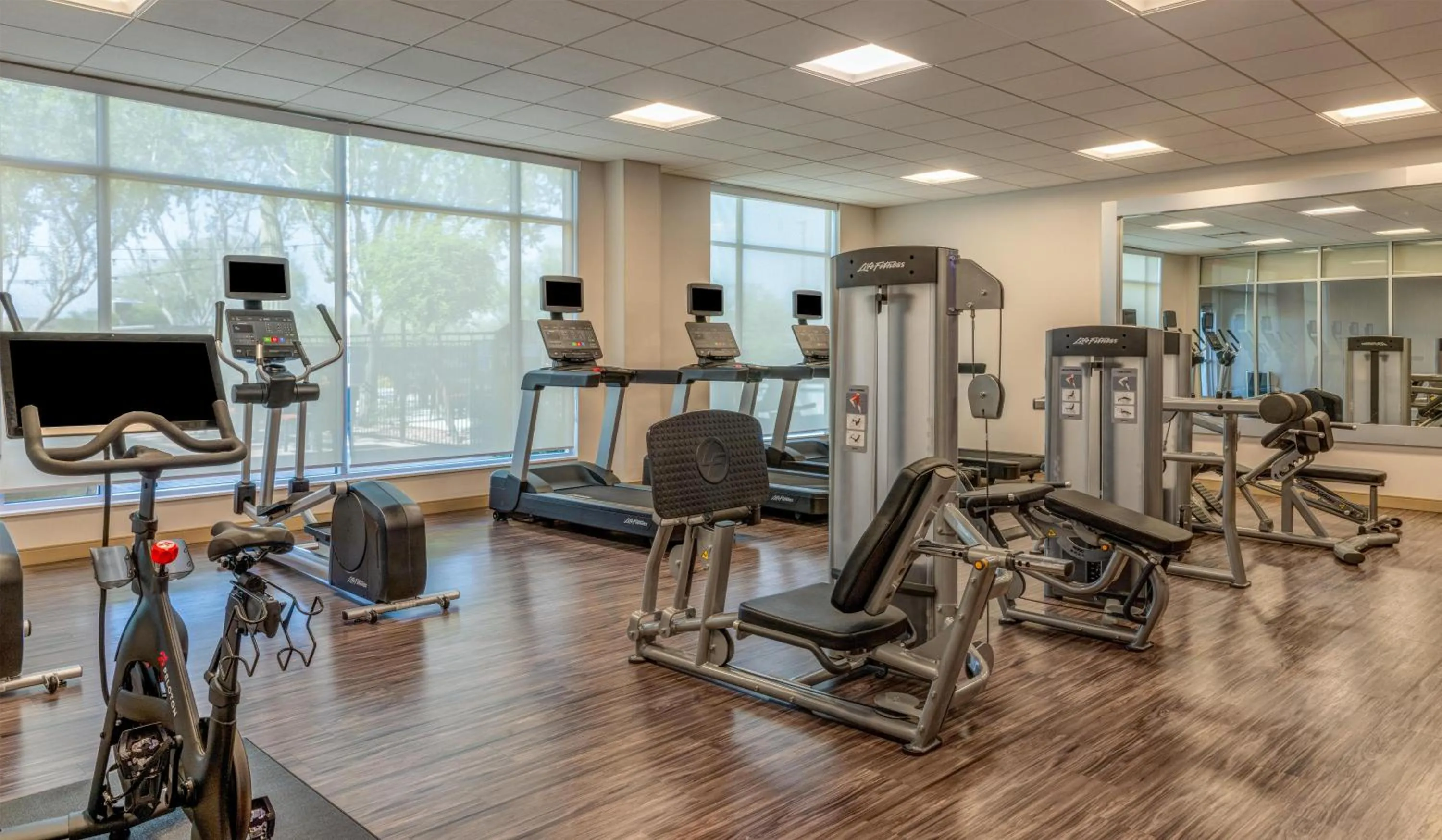 Fitness centre/facilities in Hilton Garden Inn North Phoenix Scottsdale