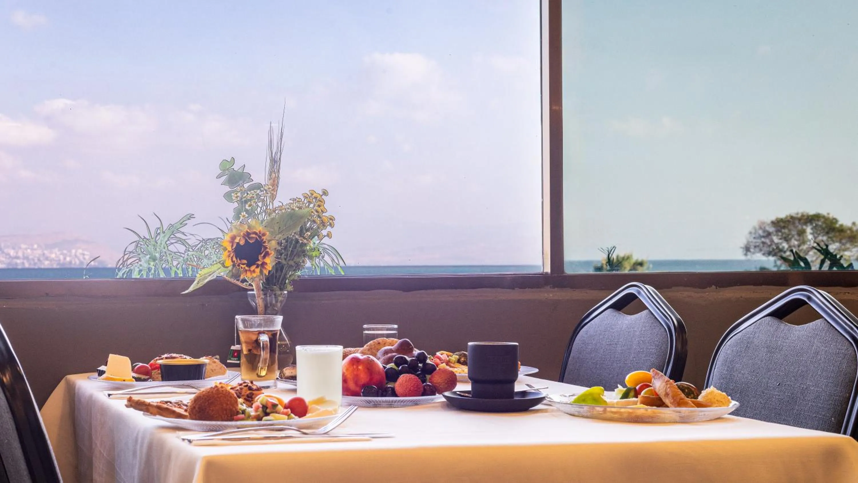 Breakfast in Daria- Authentic Israeli Experience