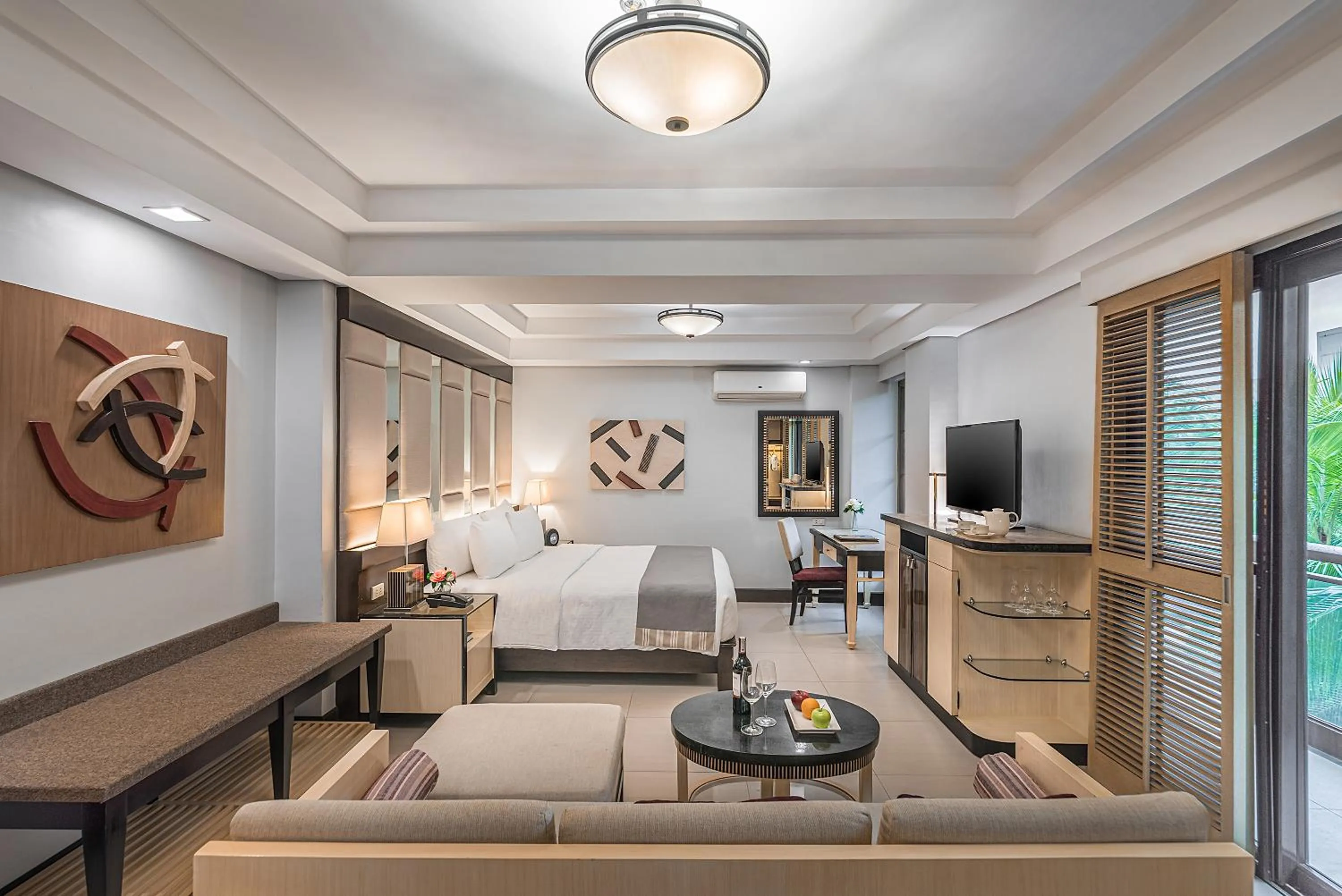 Bed in Henann Garden Resort