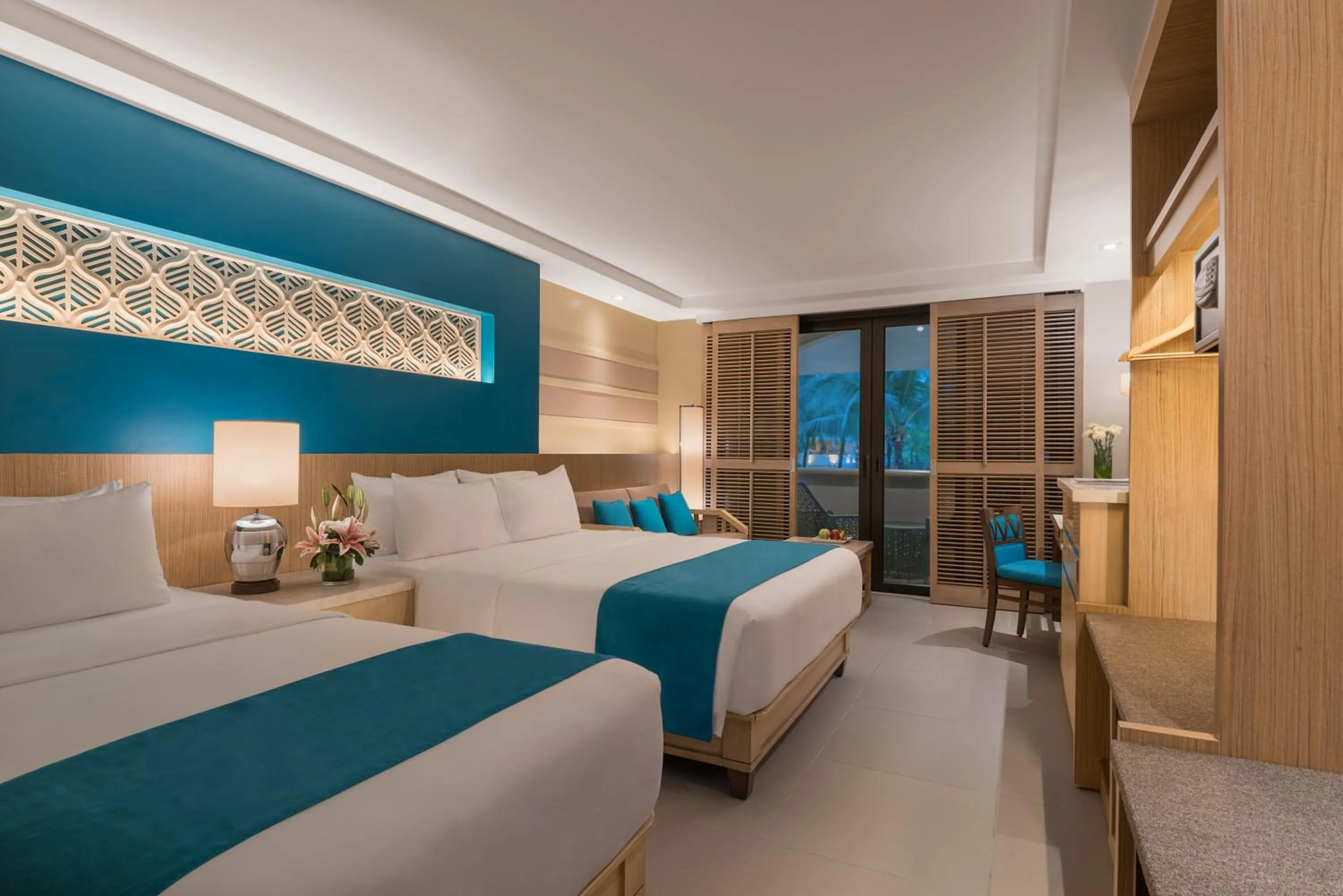 Photo of the whole room, Bed in Henann Garden Resort