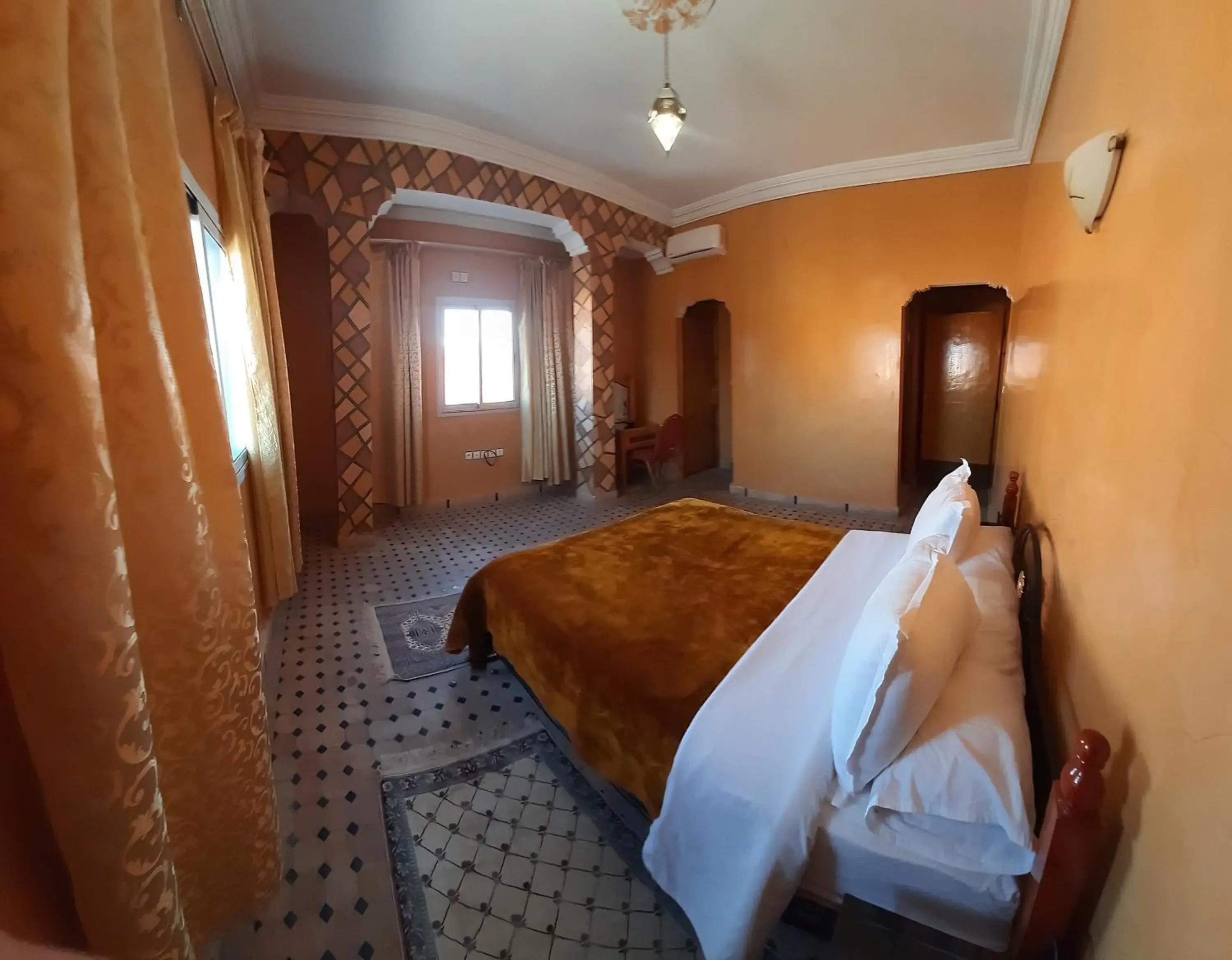 Double Room in Hotel Marmar Double Room in Hotel Marmar