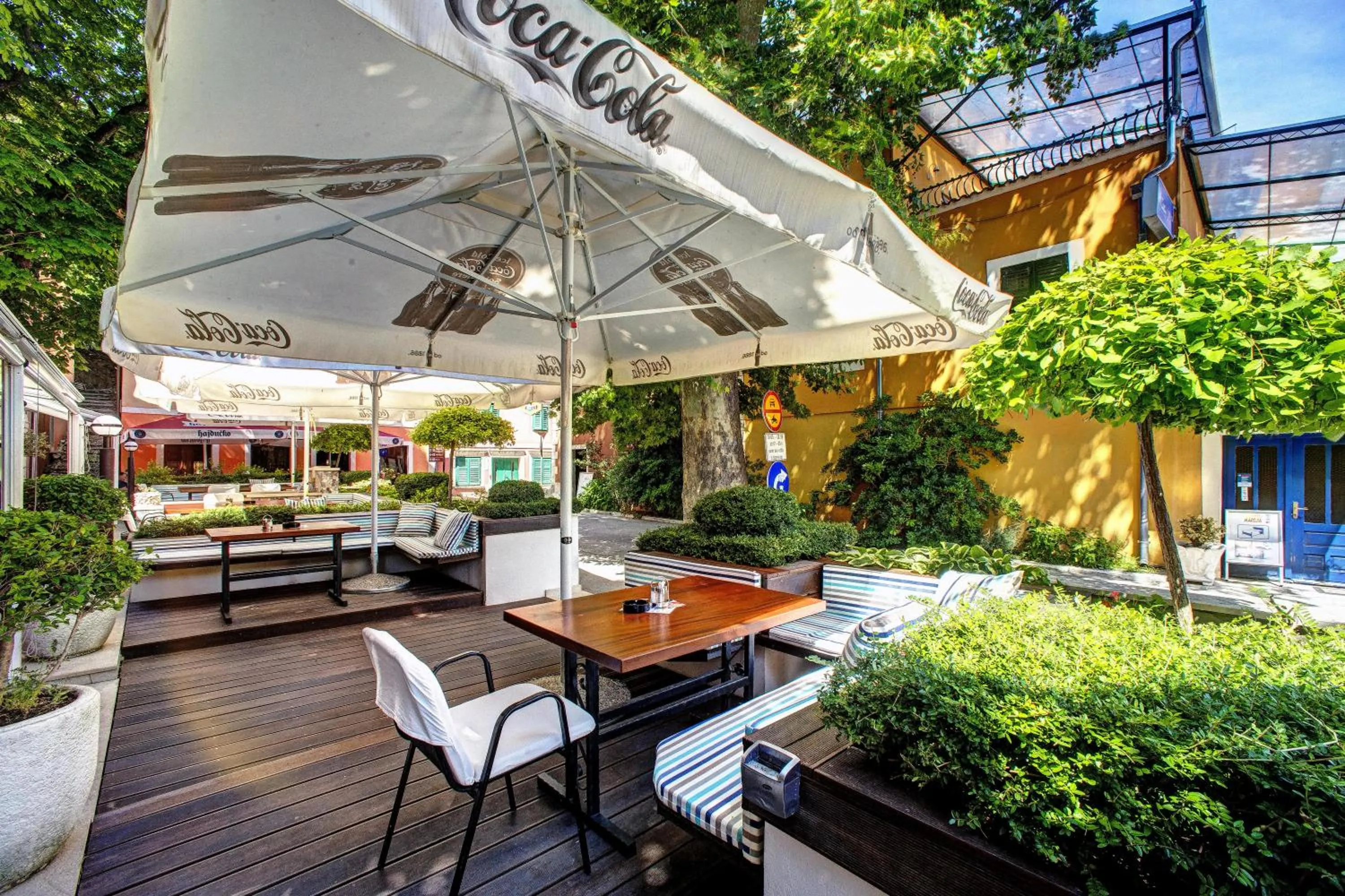 Restaurant/places to eat in Hotel Skradinski Buk