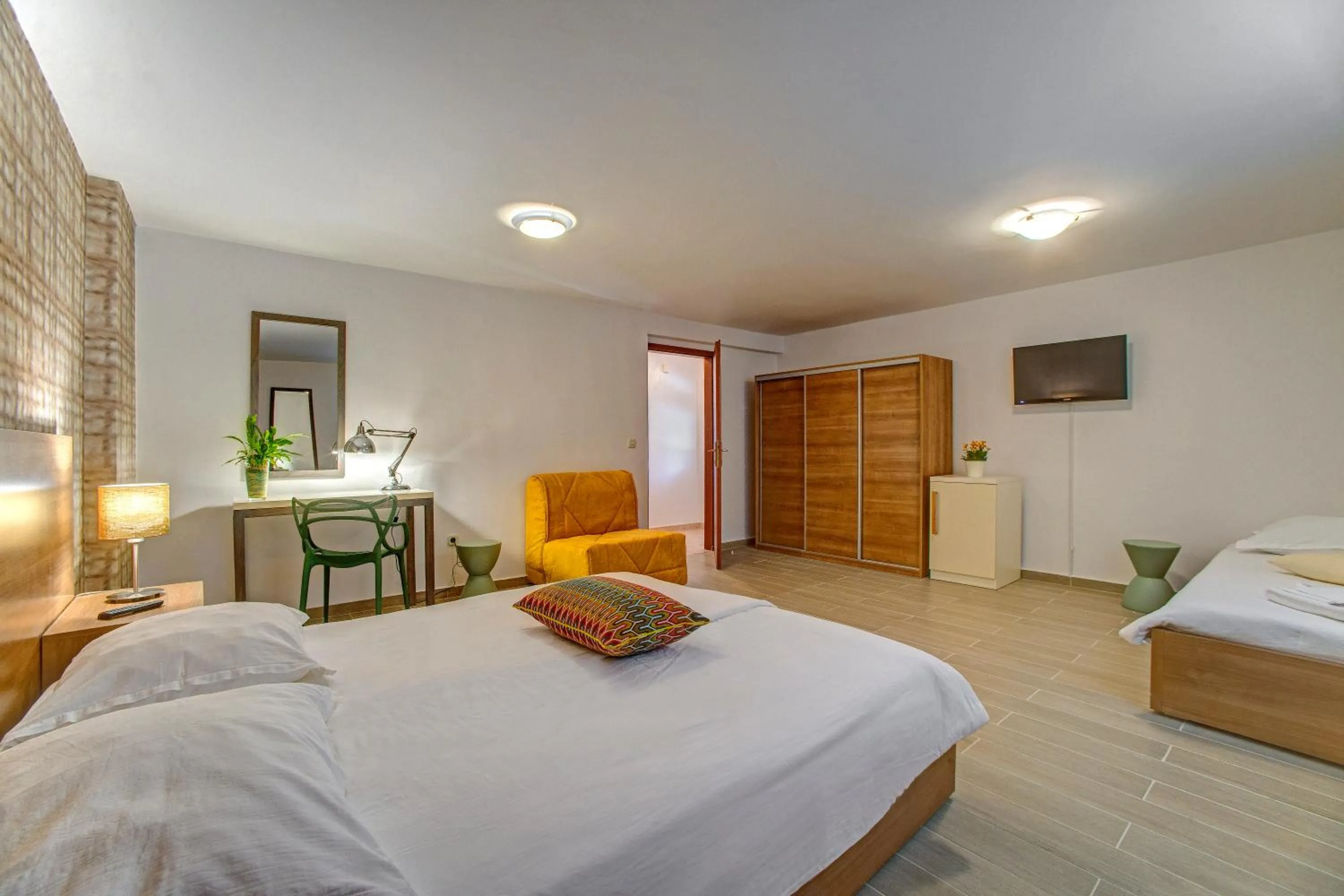 Bed in Hotel Skradinski Buk