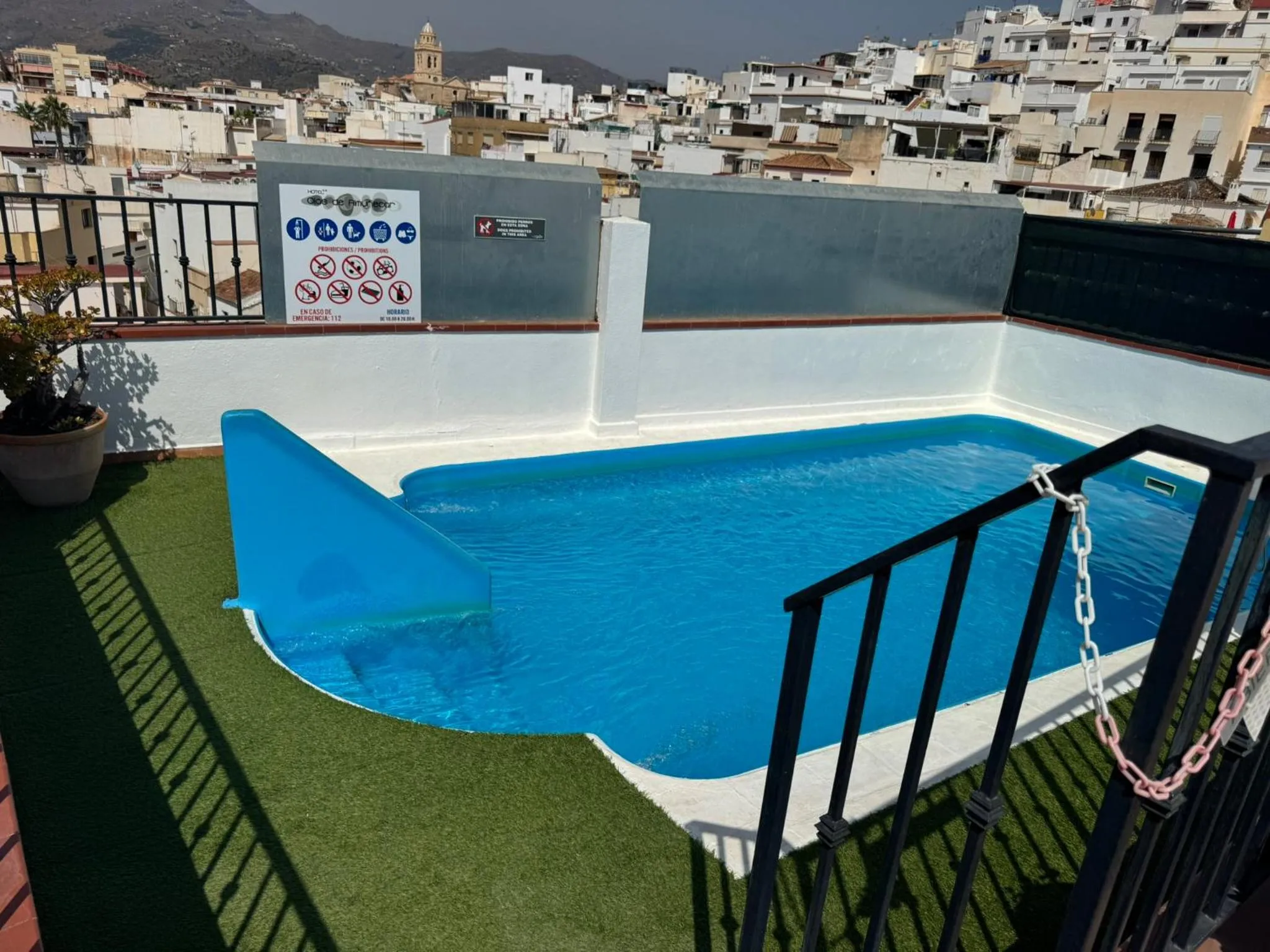 Solarium in Hotel Olas de Almuñécar
