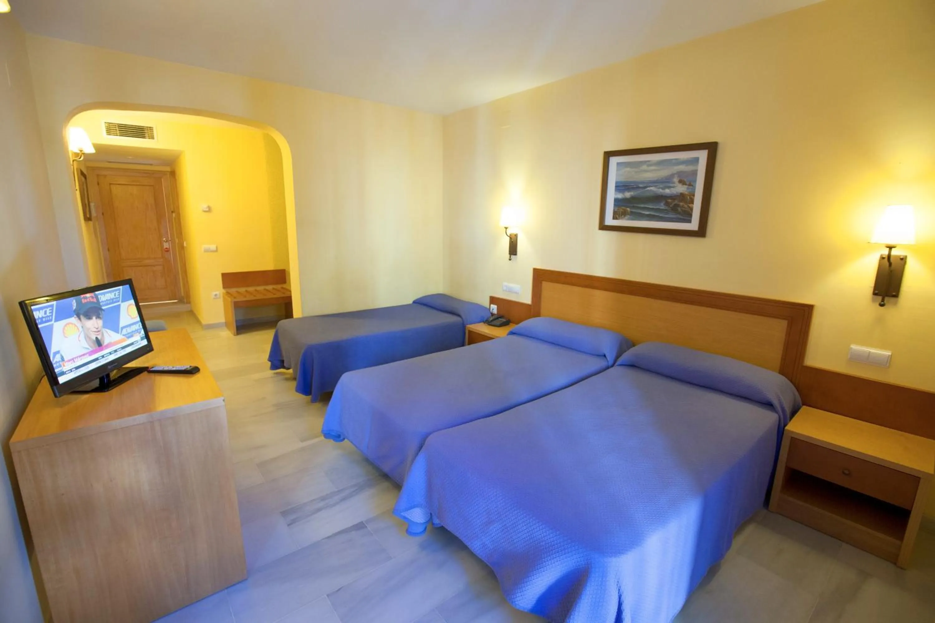 Bed in Hotel Olas de Almuñécar