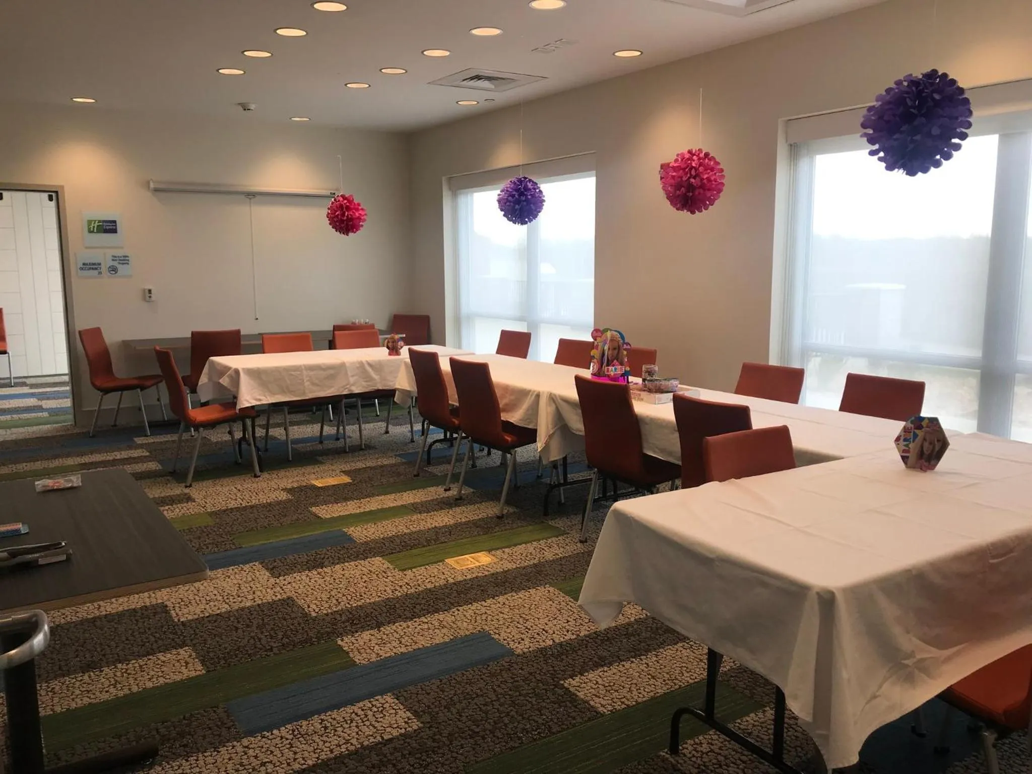 Meeting/conference room in Holiday Inn Express & Suites - Elizabethtown North by IHG