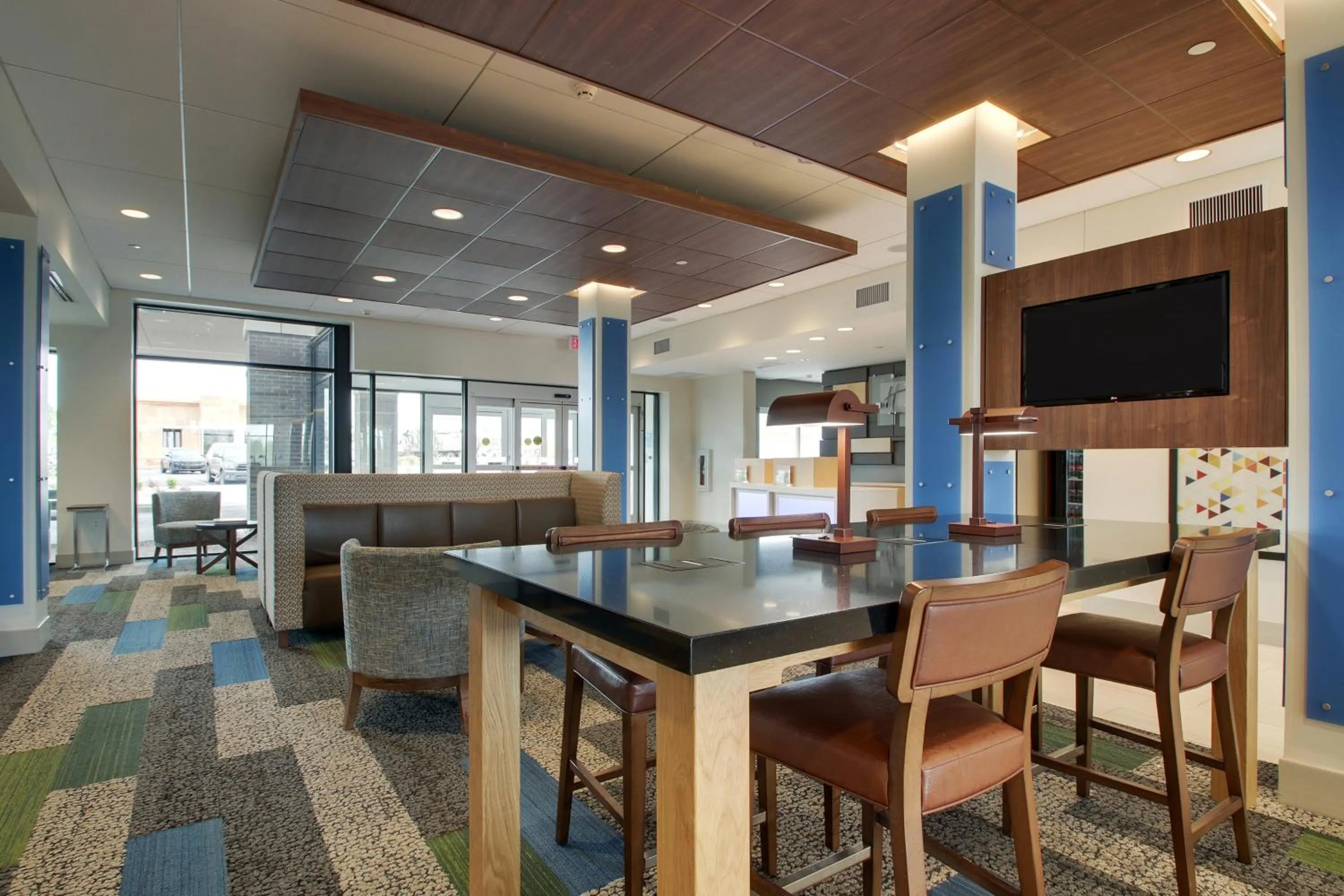 Property building in Holiday Inn Express & Suites - Elizabethtown North by IHG