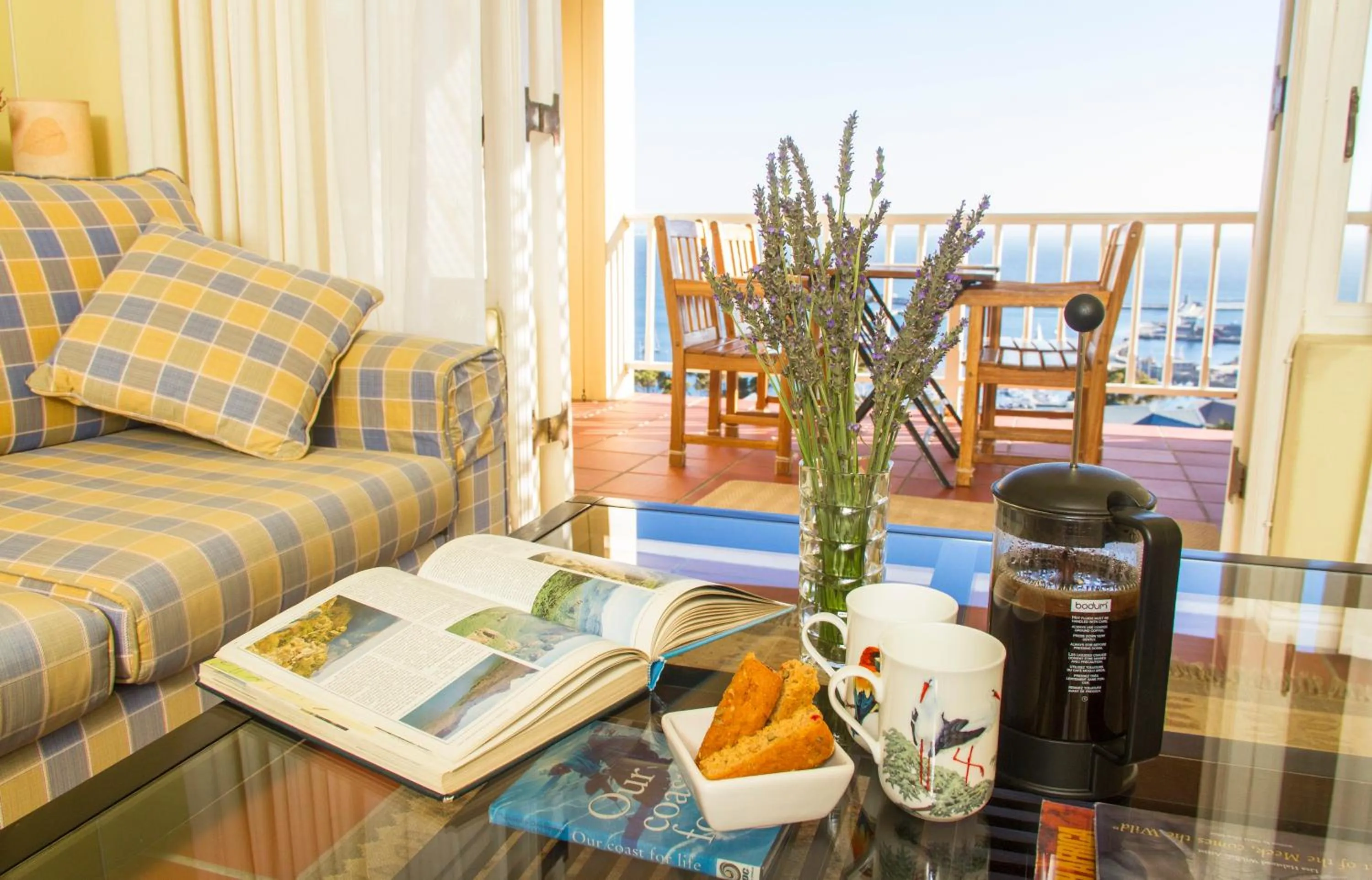 Living room in Albatross Guest House