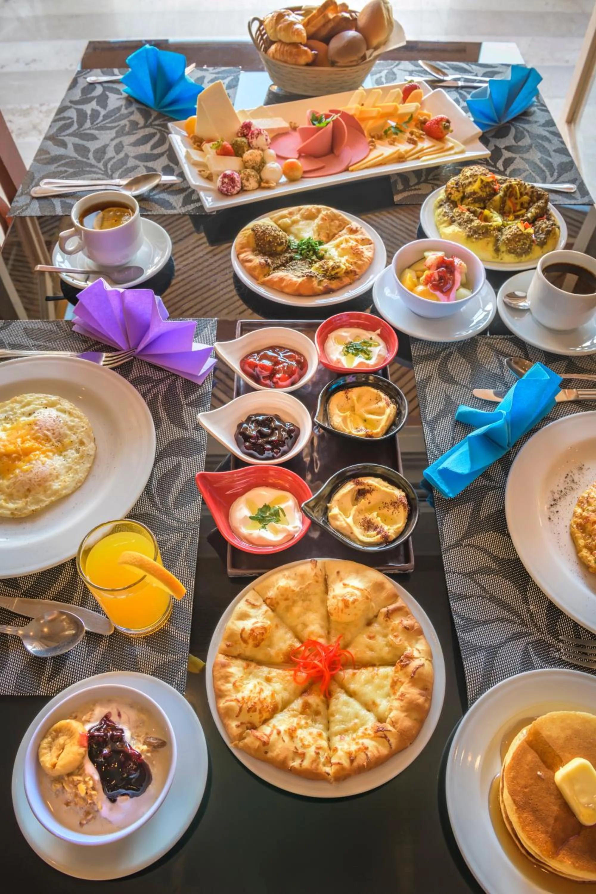 Breakfast in Marina Plaza Hotel, Tala Bay