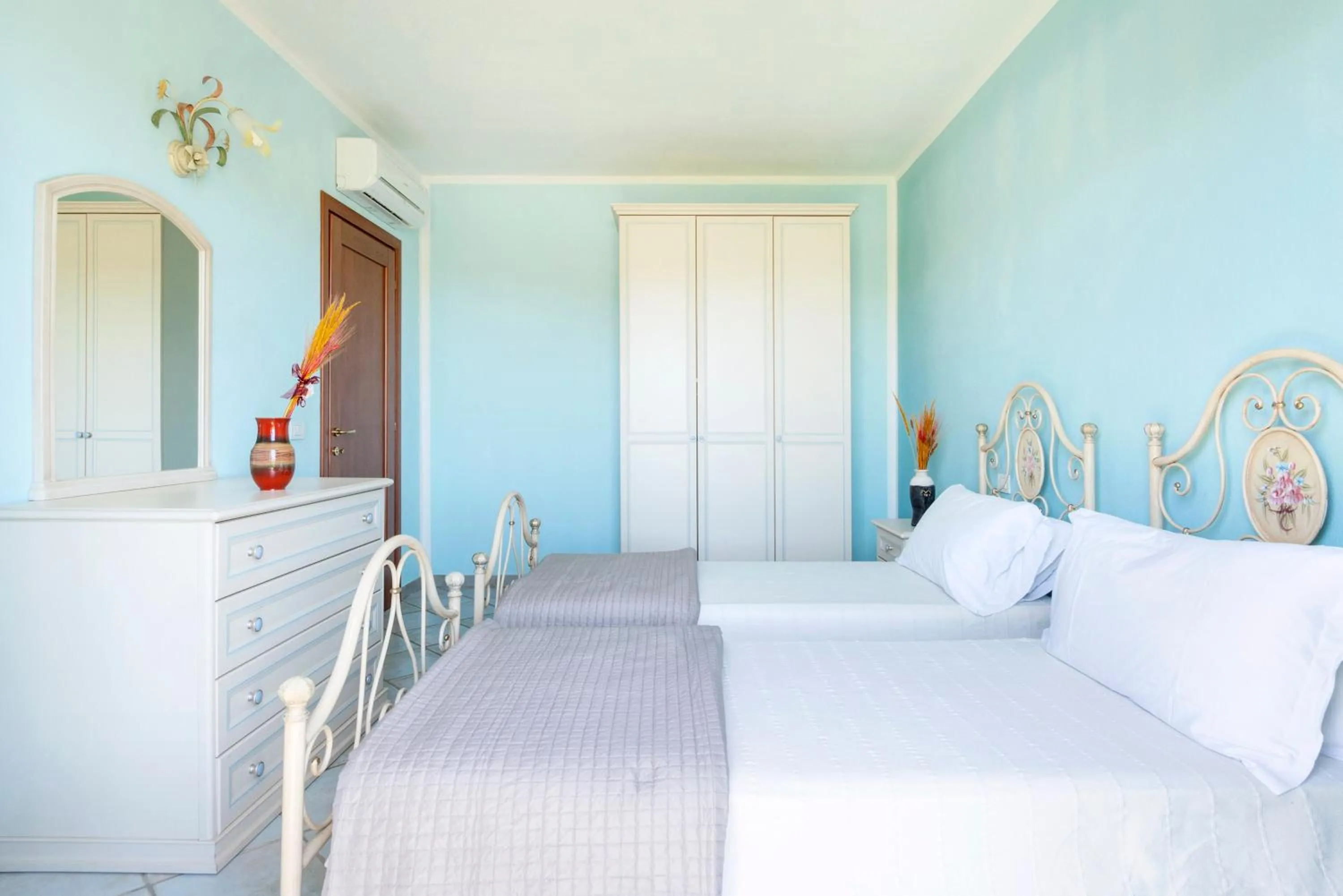 Photo of the whole room, Bed in Villaggio Turchese