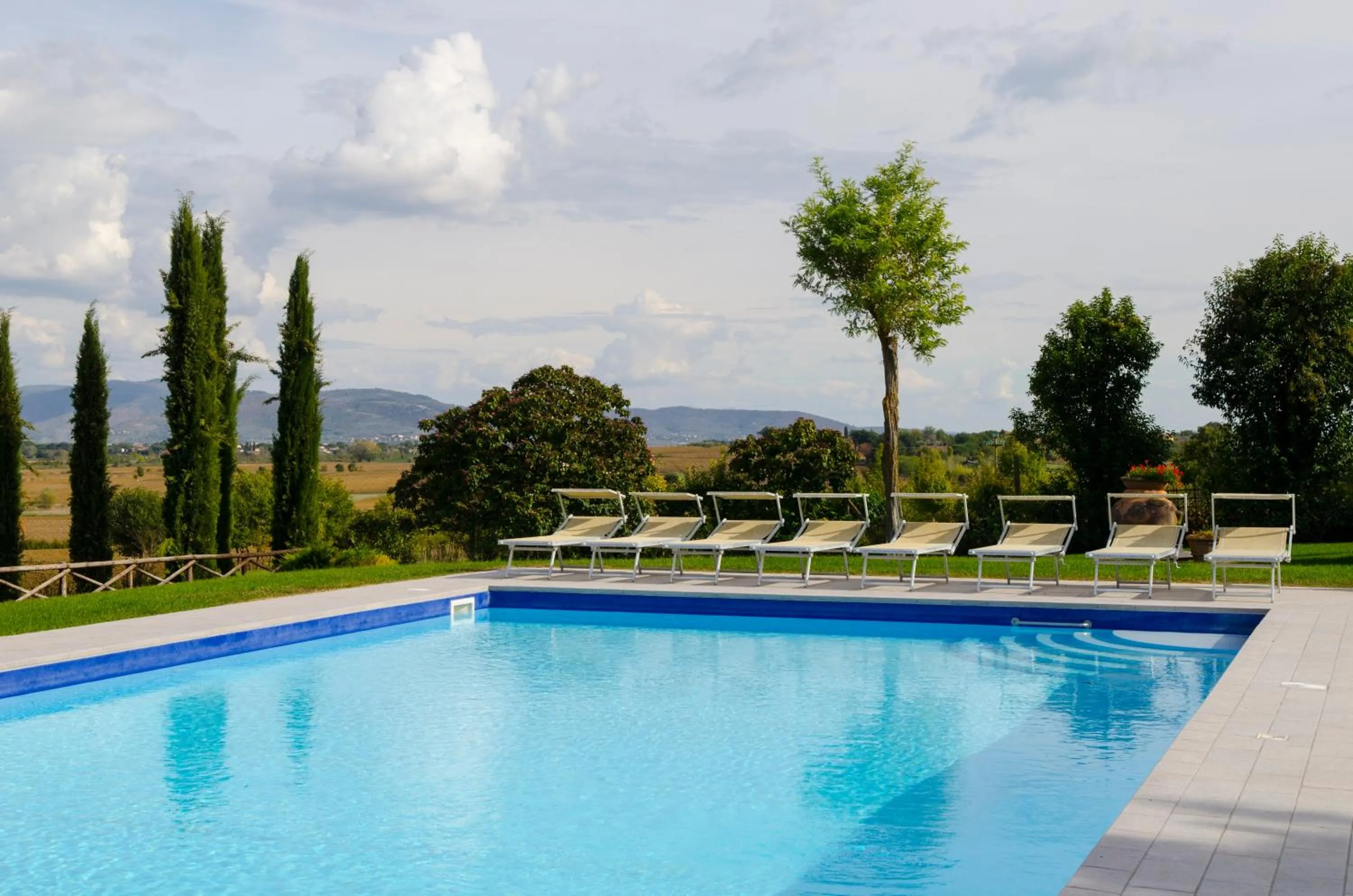 Swimming pool in Fattoria Le Giare Agriturismo