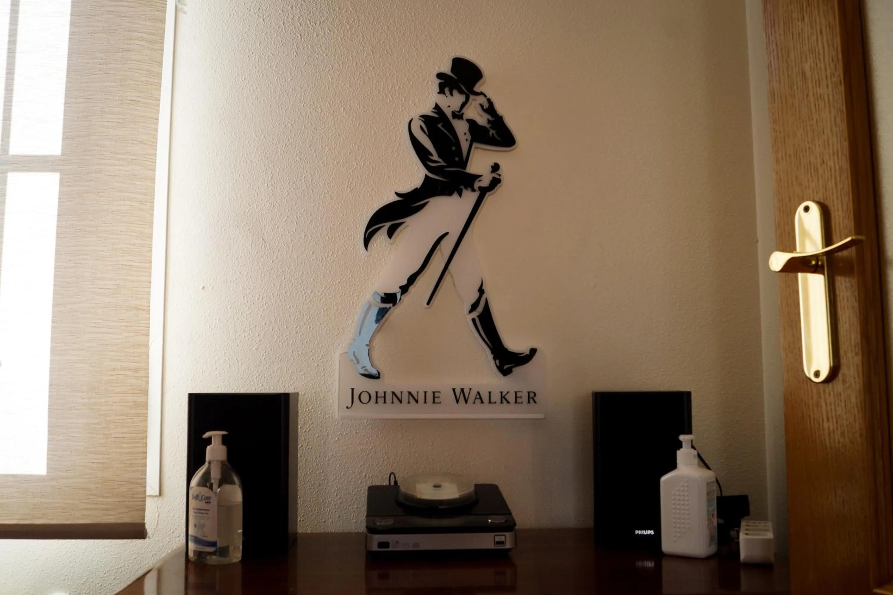 Communal lounge/ TV room in La perla de oasis