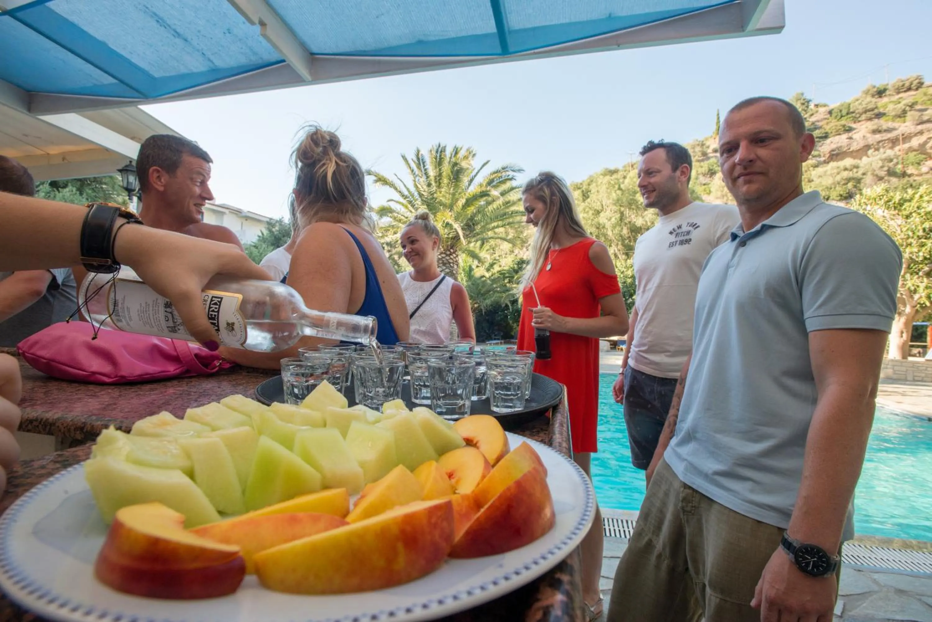 Food and drinks in Neos Ikaros