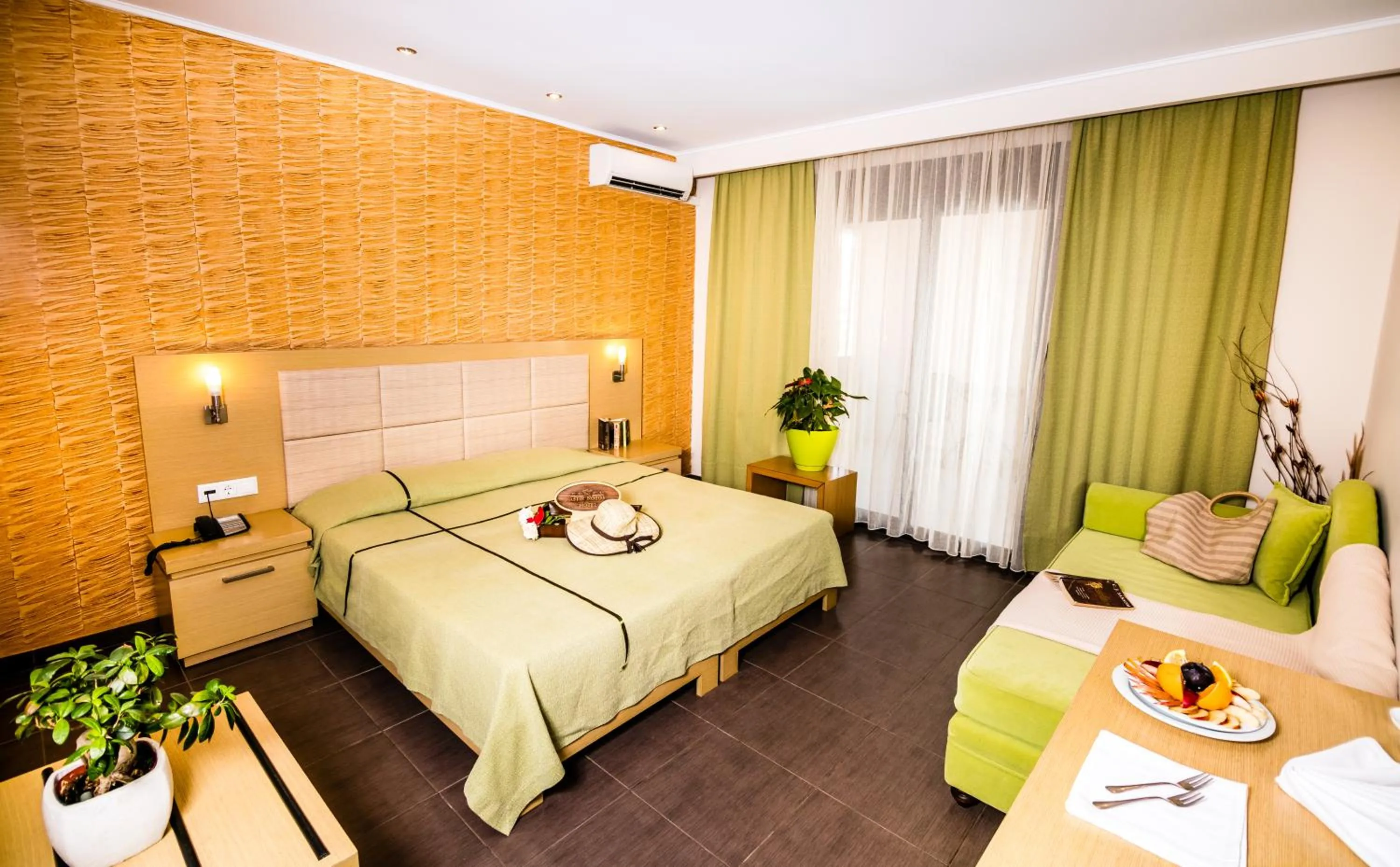 Photo of the whole room, Bed in Astir Notos